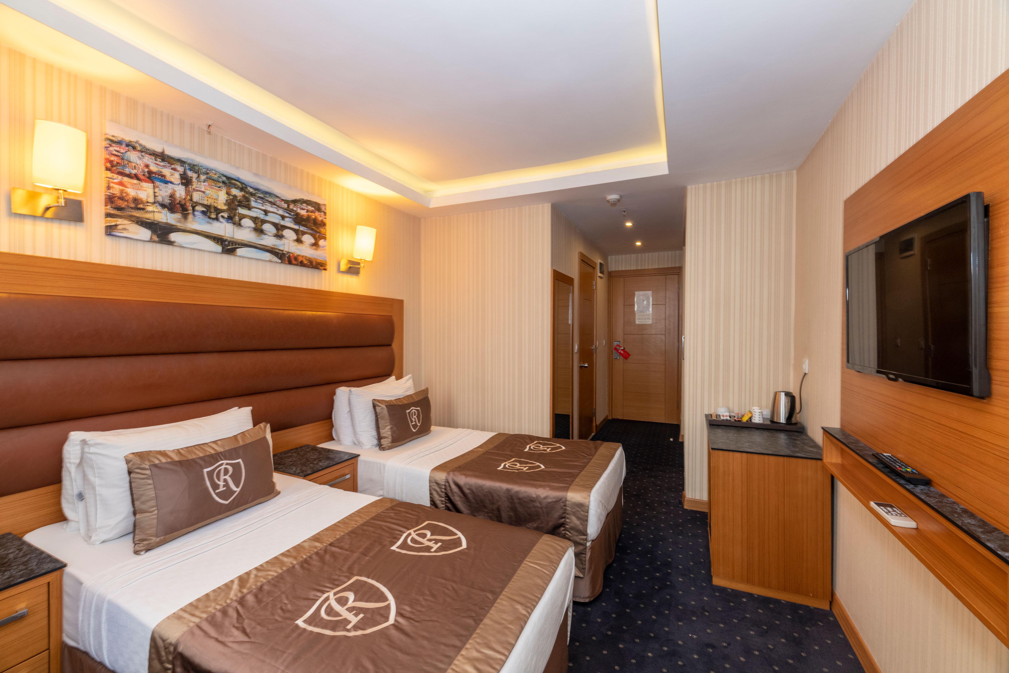 Otel Regno 3*