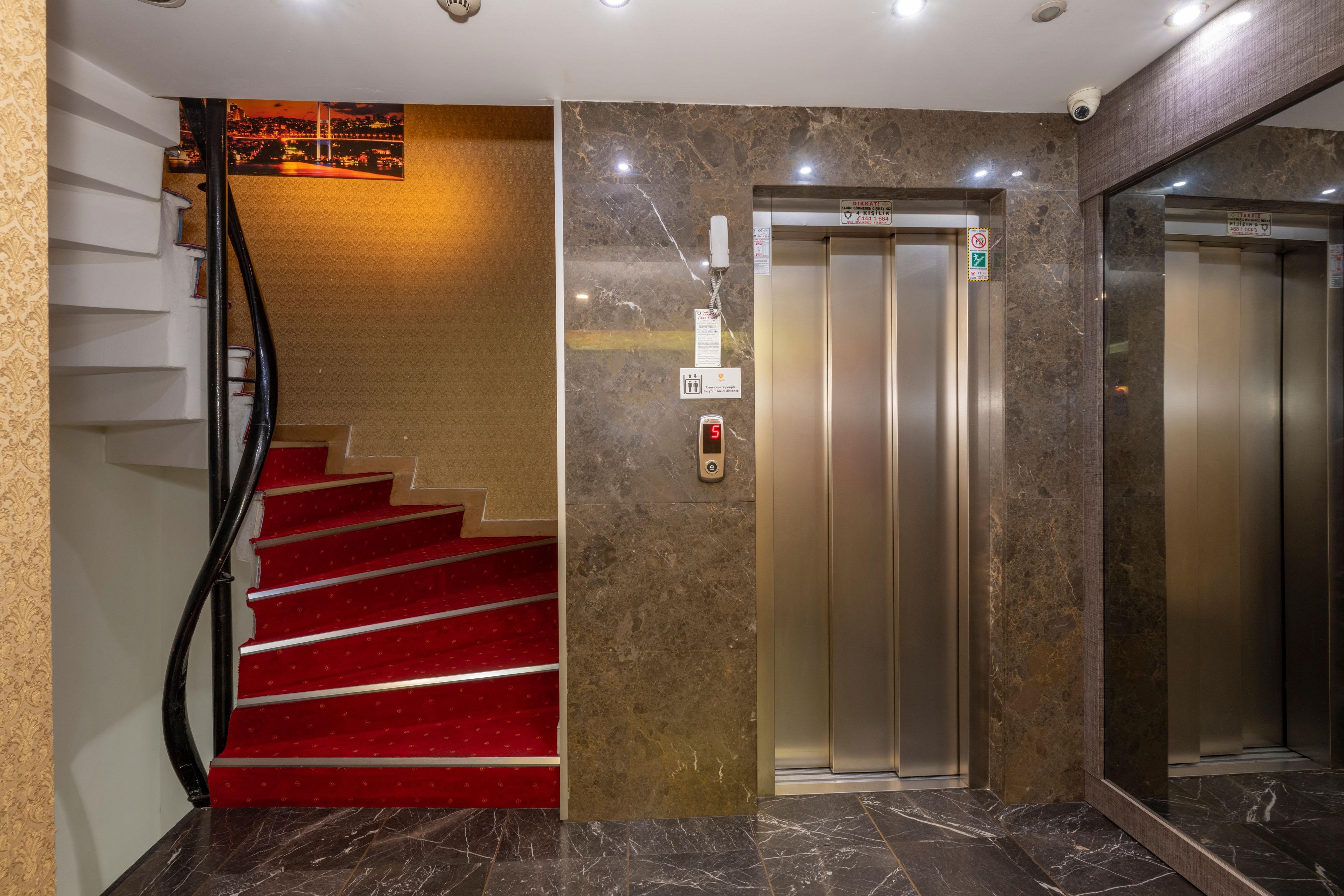 Otel Regno 3*