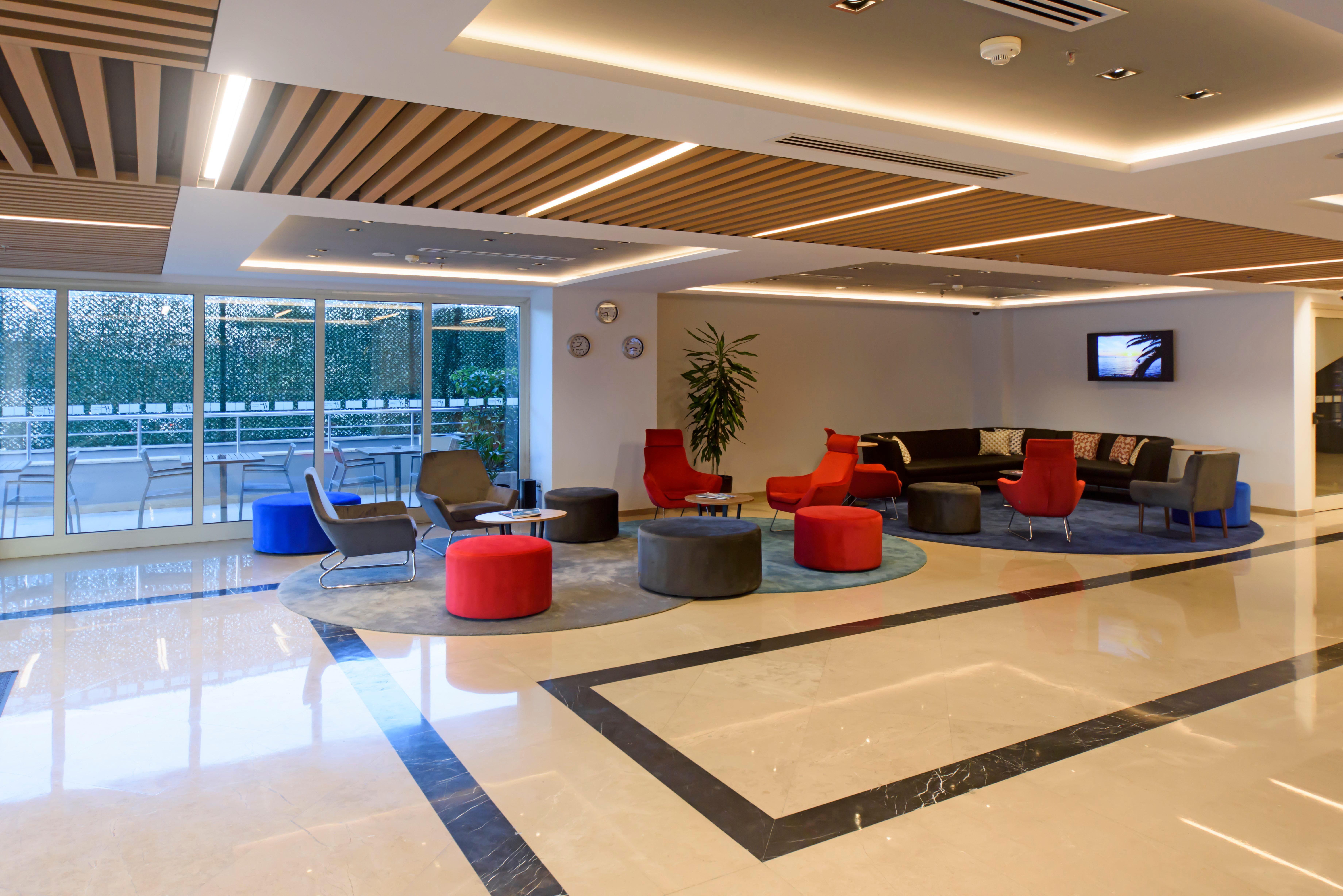 Express Istanbul-altunizade By Ihg Hotel Istanbul