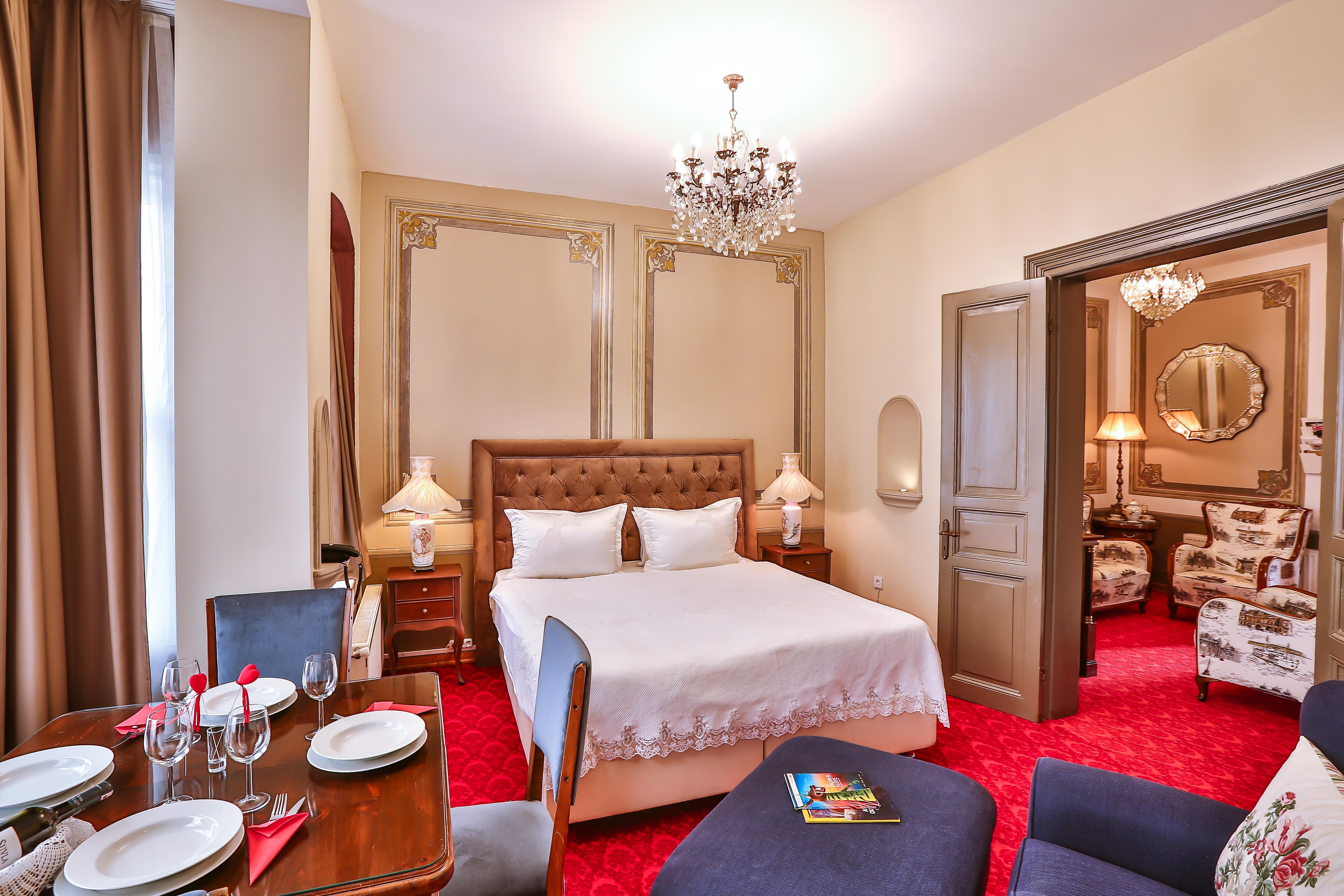 Faik Pasha Special Category Beyoglu Hotel