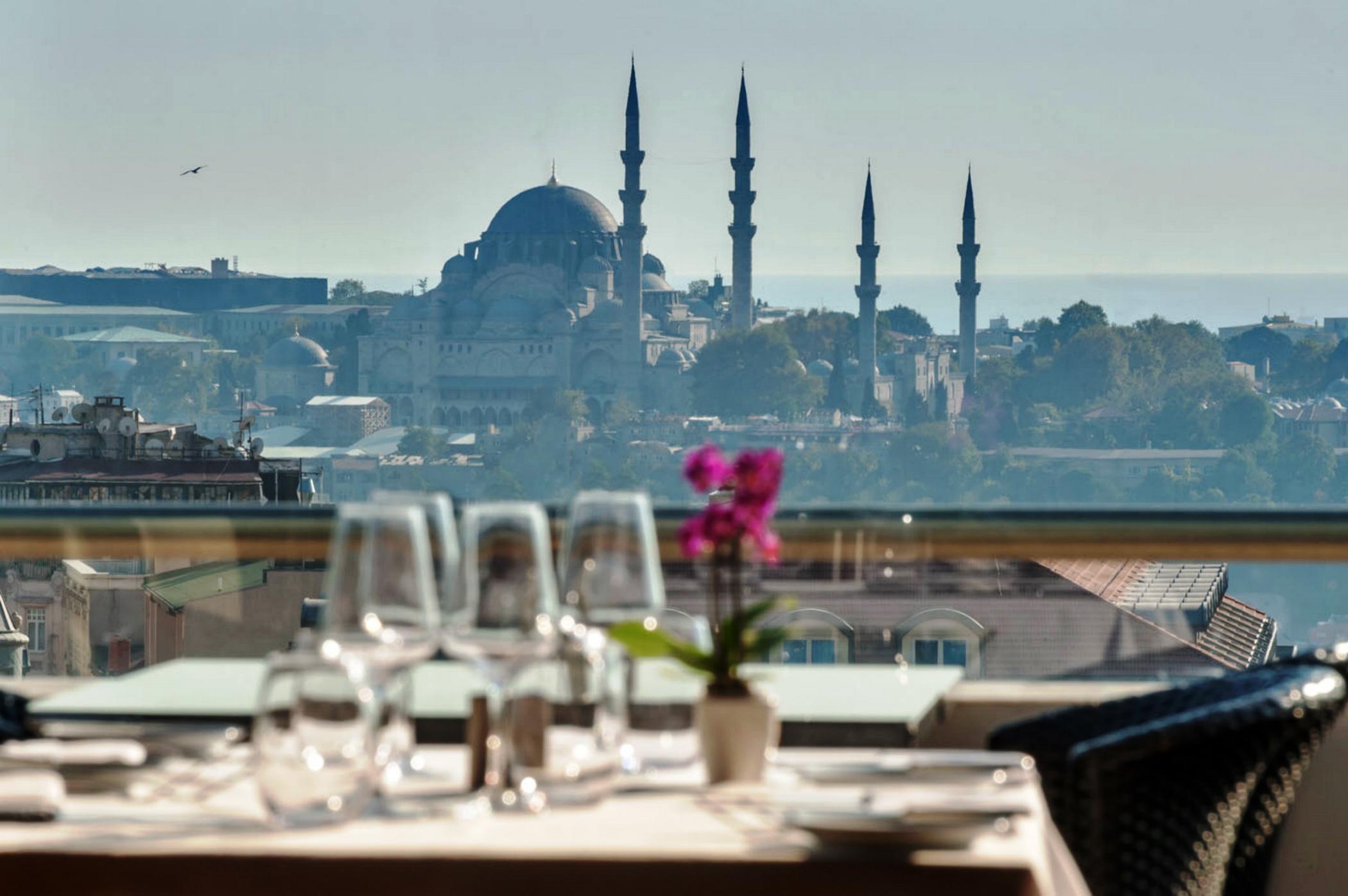 Rixos Pera Hotel Istambul