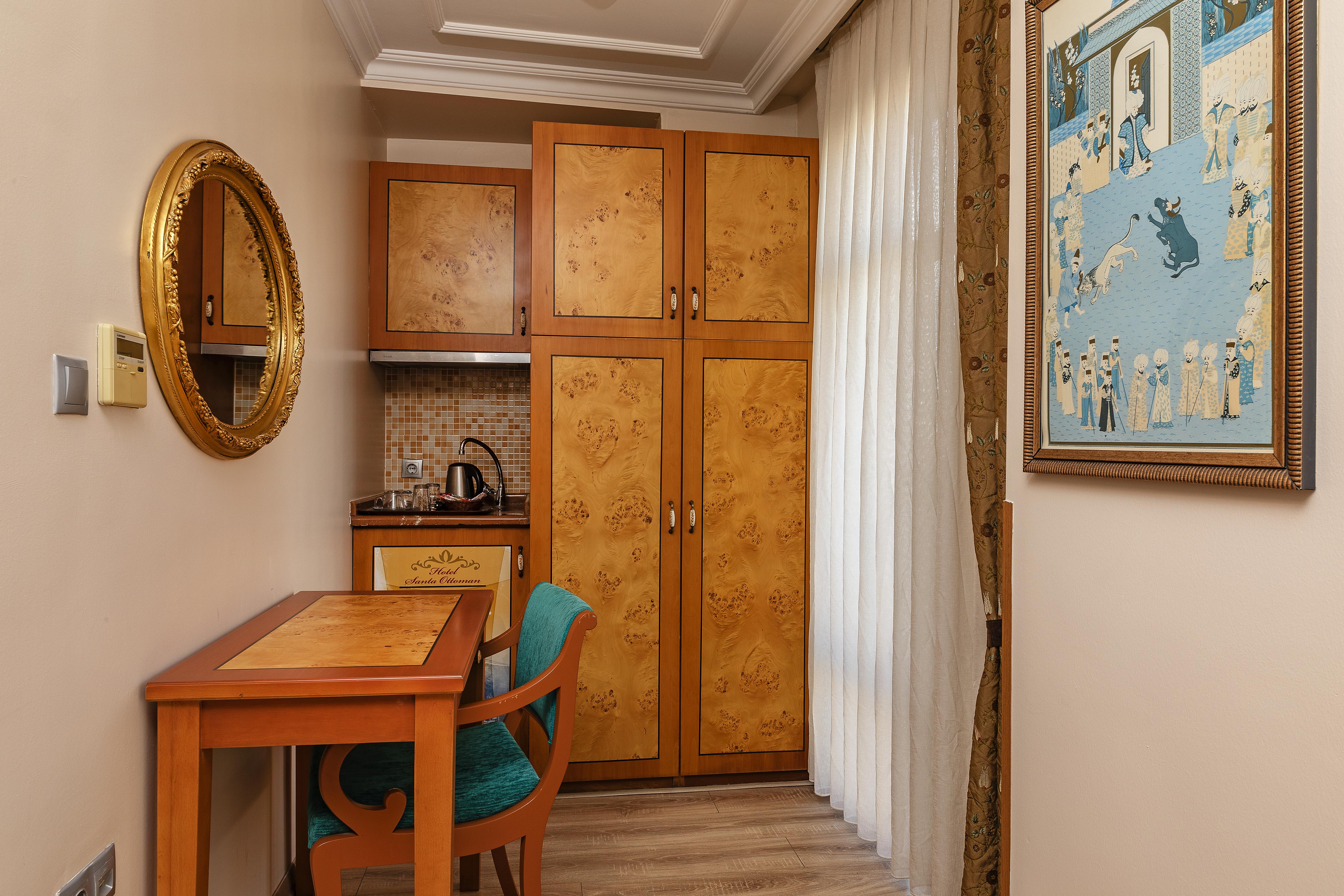 Hotel Santa Ottoman 3*