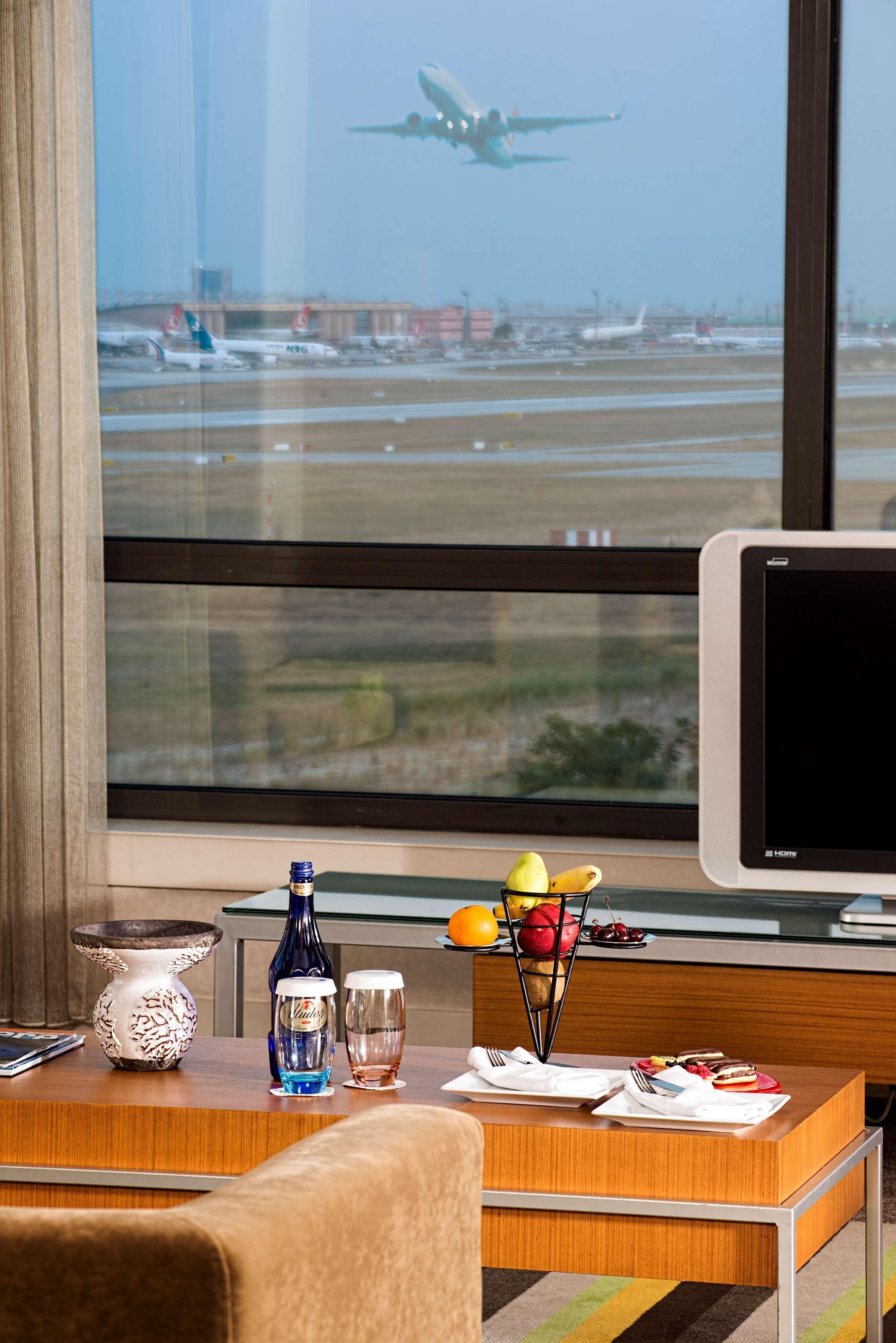 Bh Conference & Airport Hotel