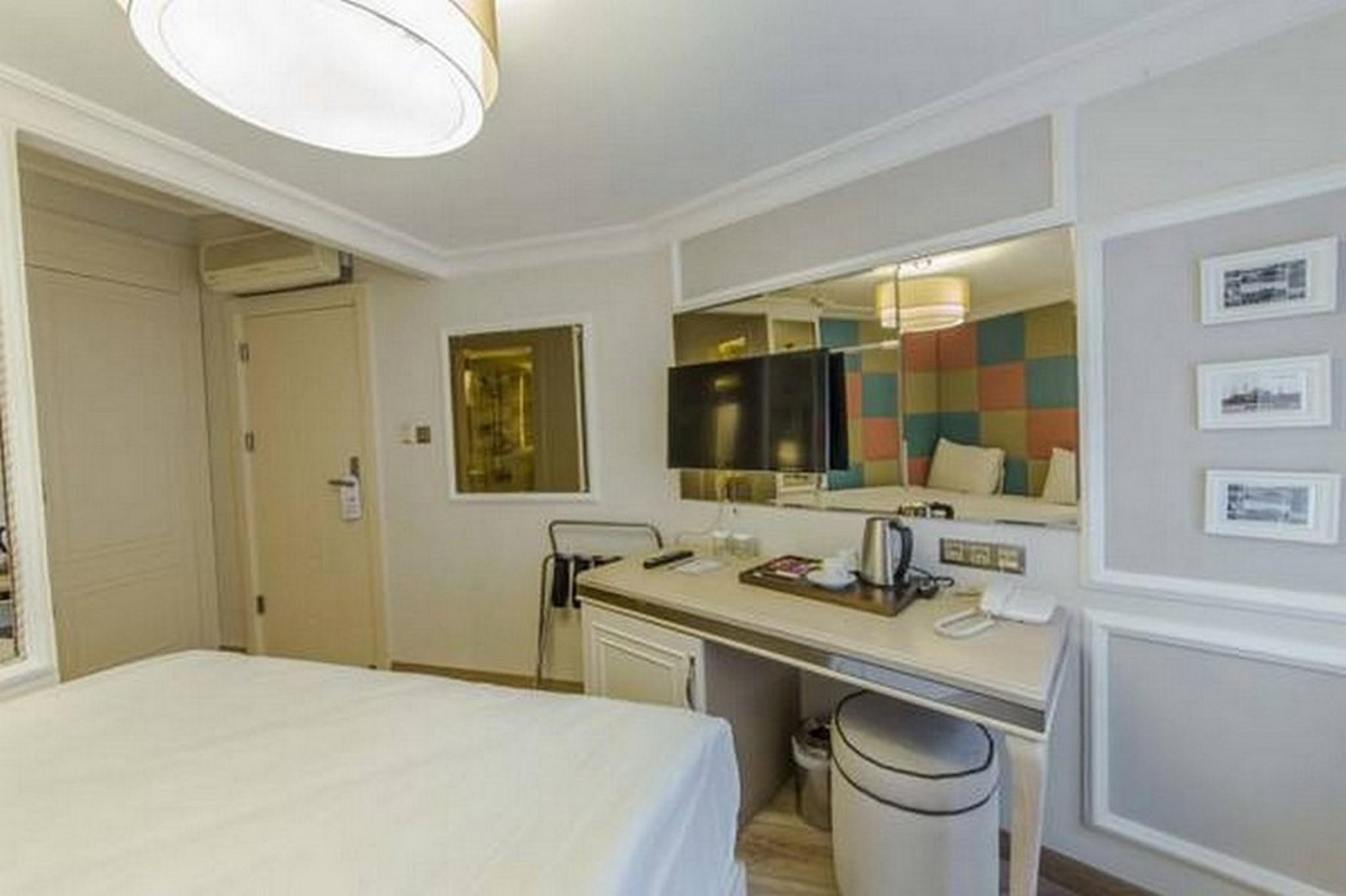 Hotel The Constantine 3*