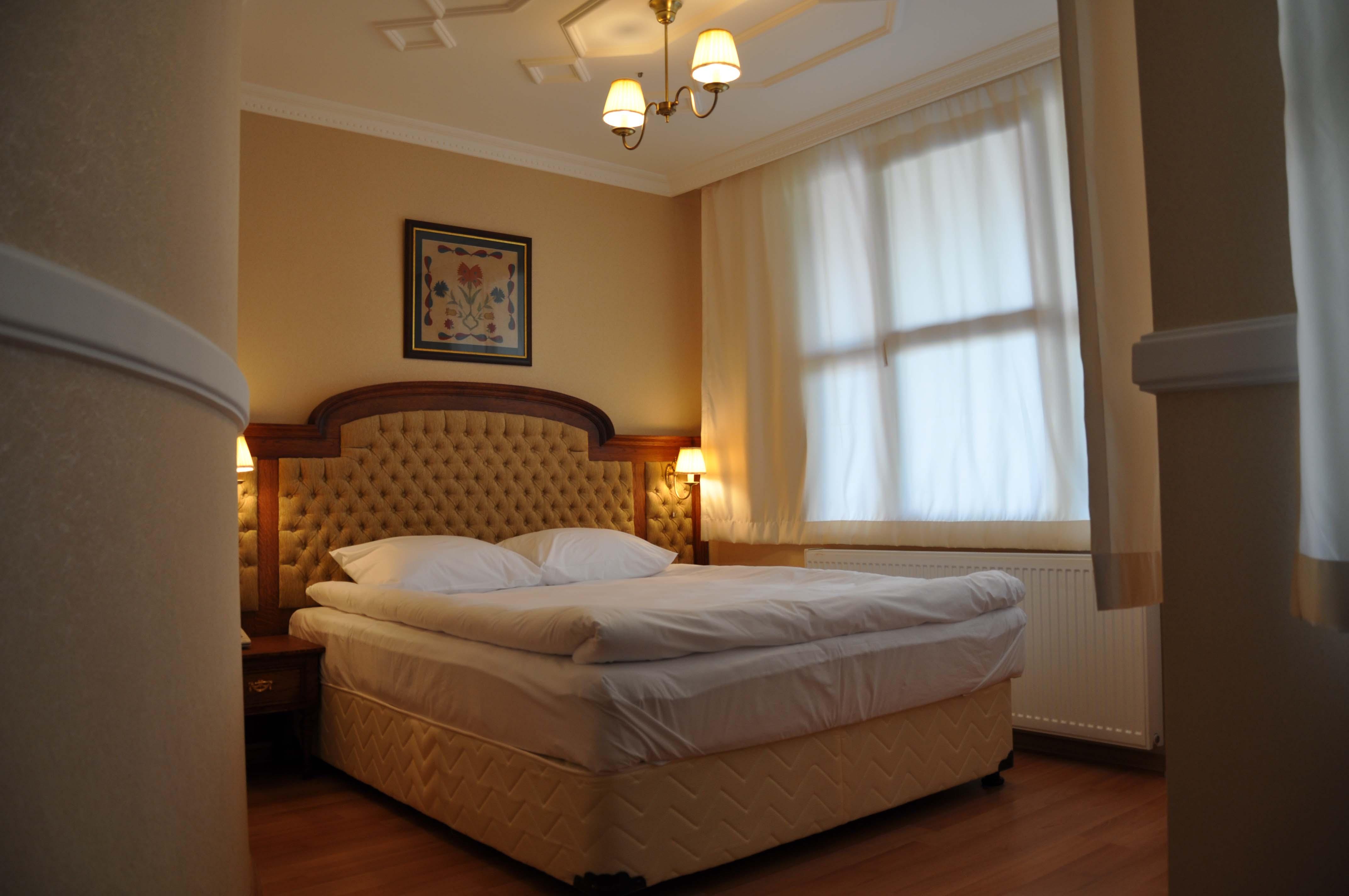 Aruna Boutique Hotel 4*
