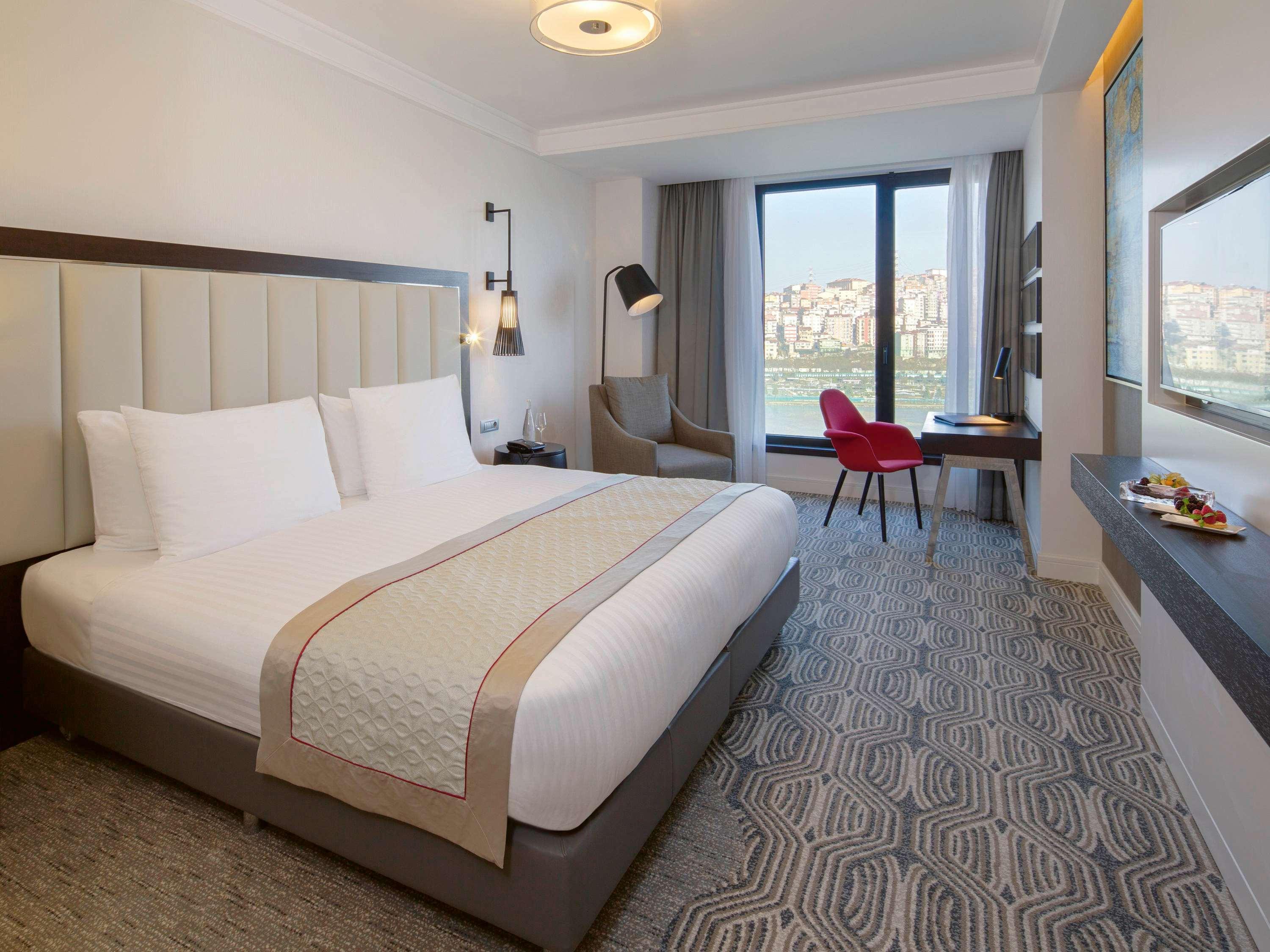 Hotel Moevenpick Golden Horn 5*