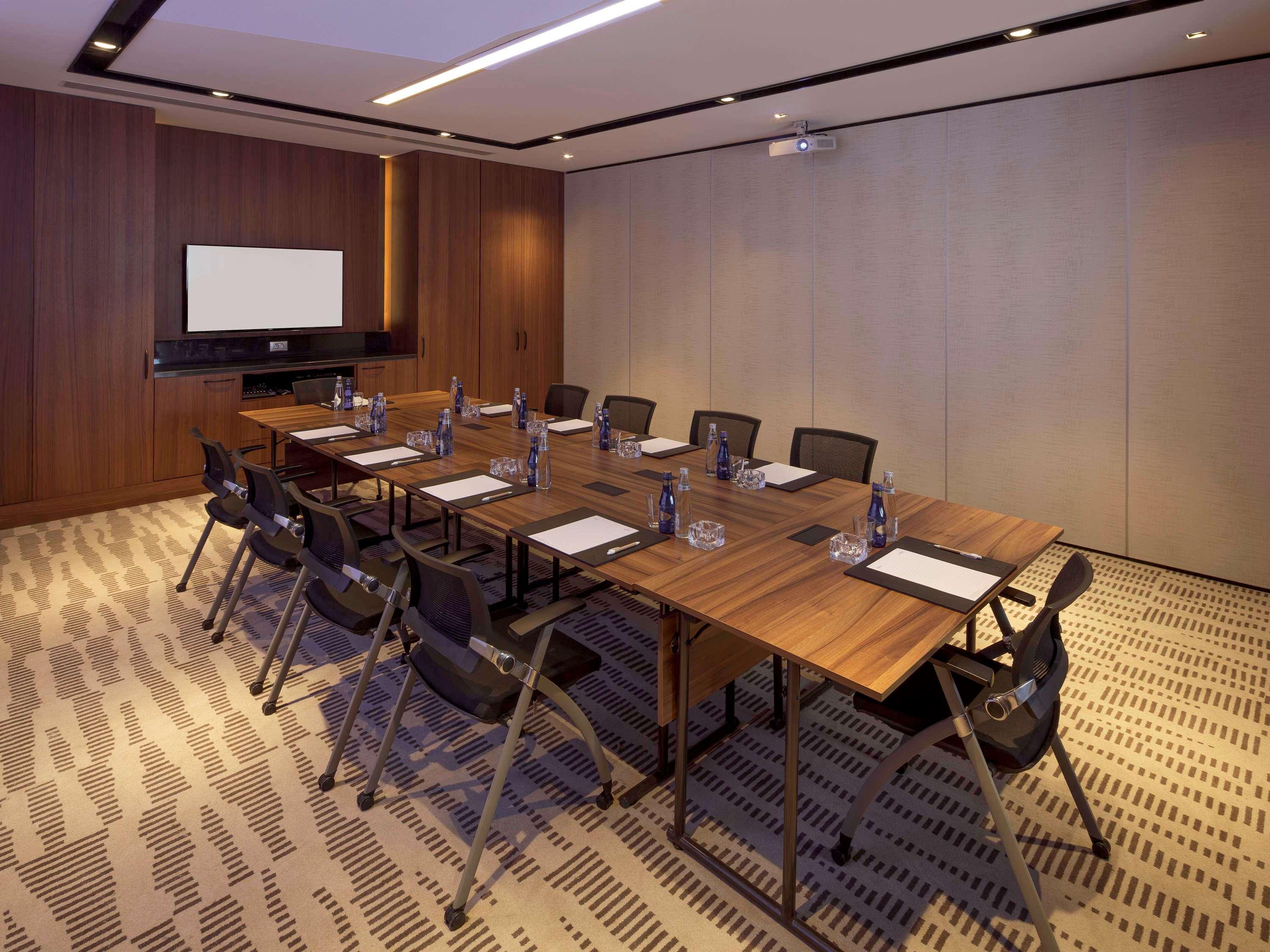 Moevenpick Golden Horn 5*