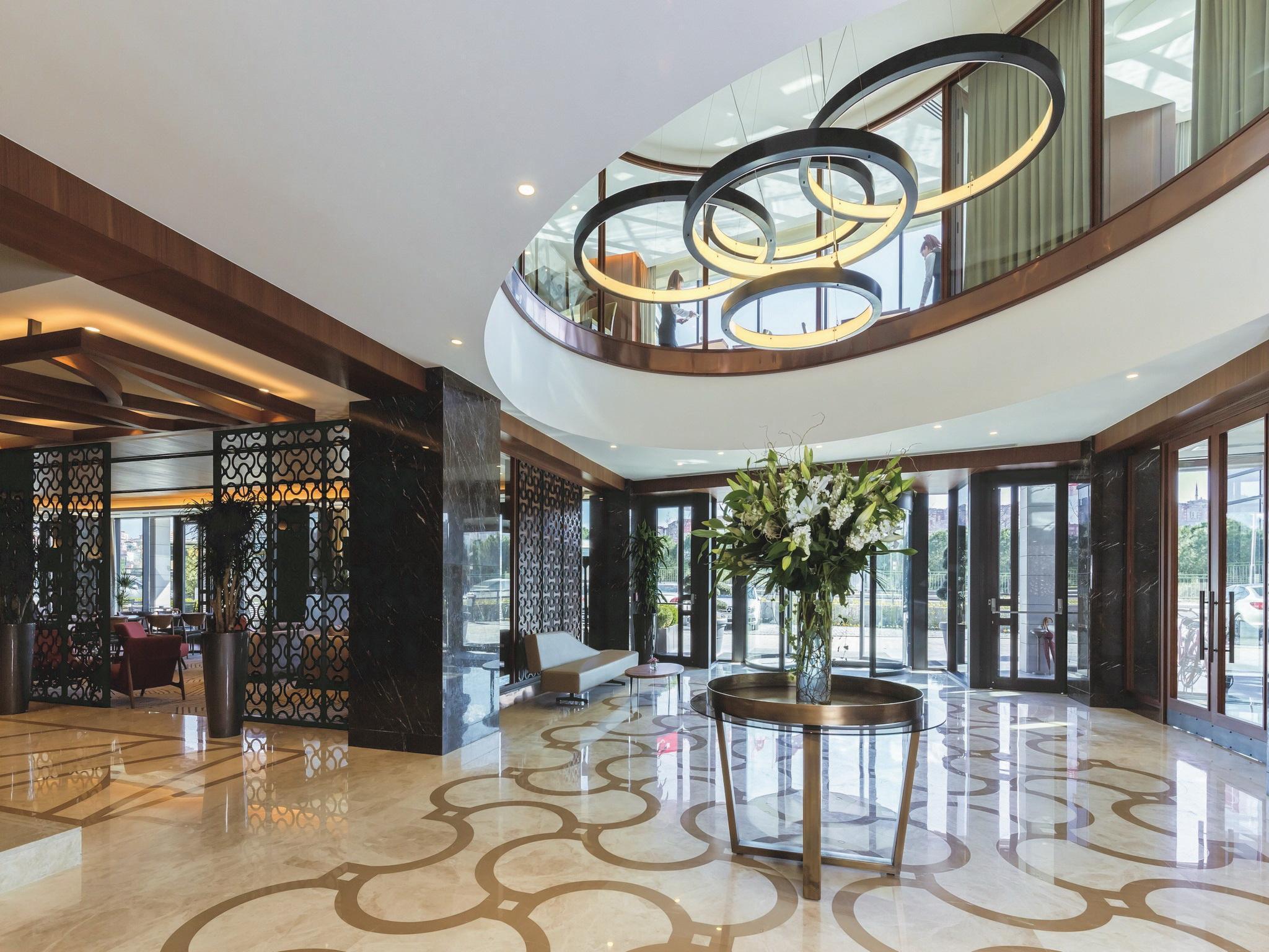 Moevenpick Golden Horn Hotel 5*