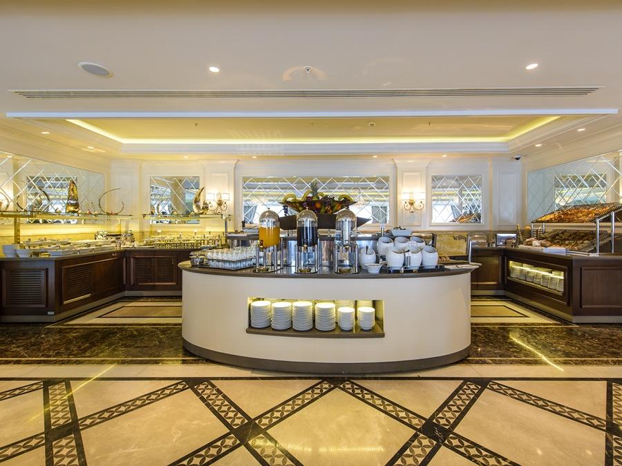 Elite World Florya Hotel 5*
