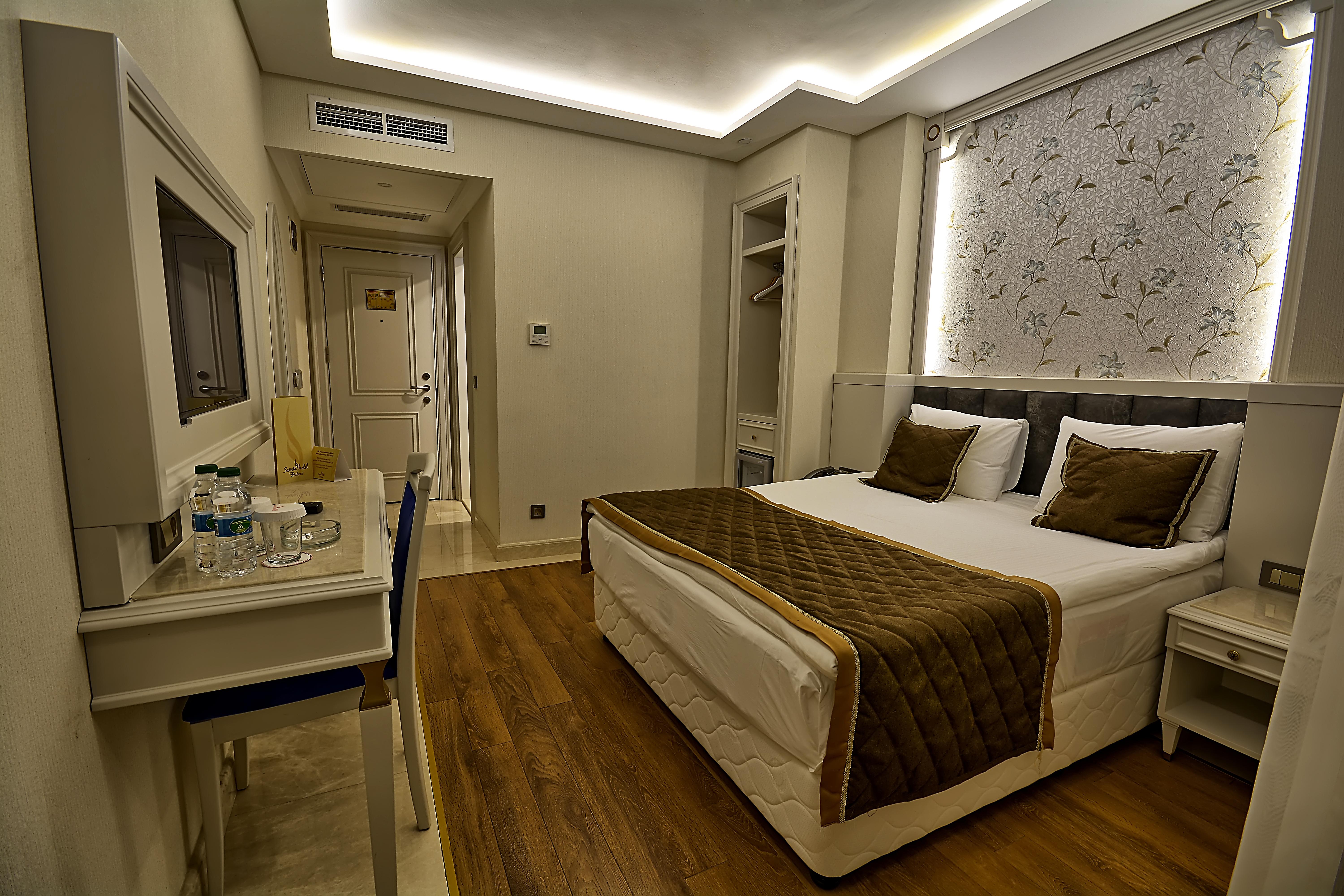 Samir Deluxe 4*
