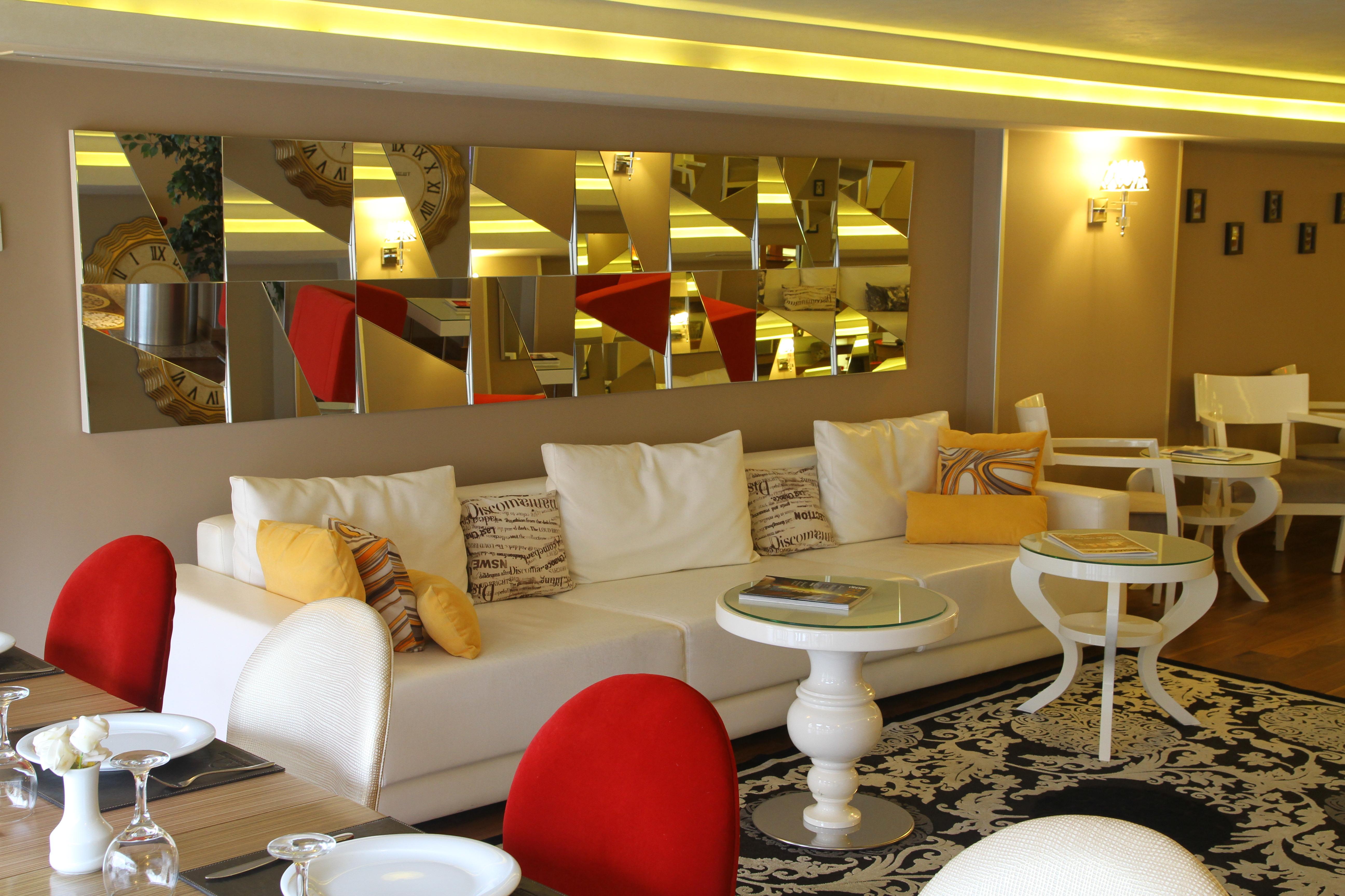 Hotel The Time Old