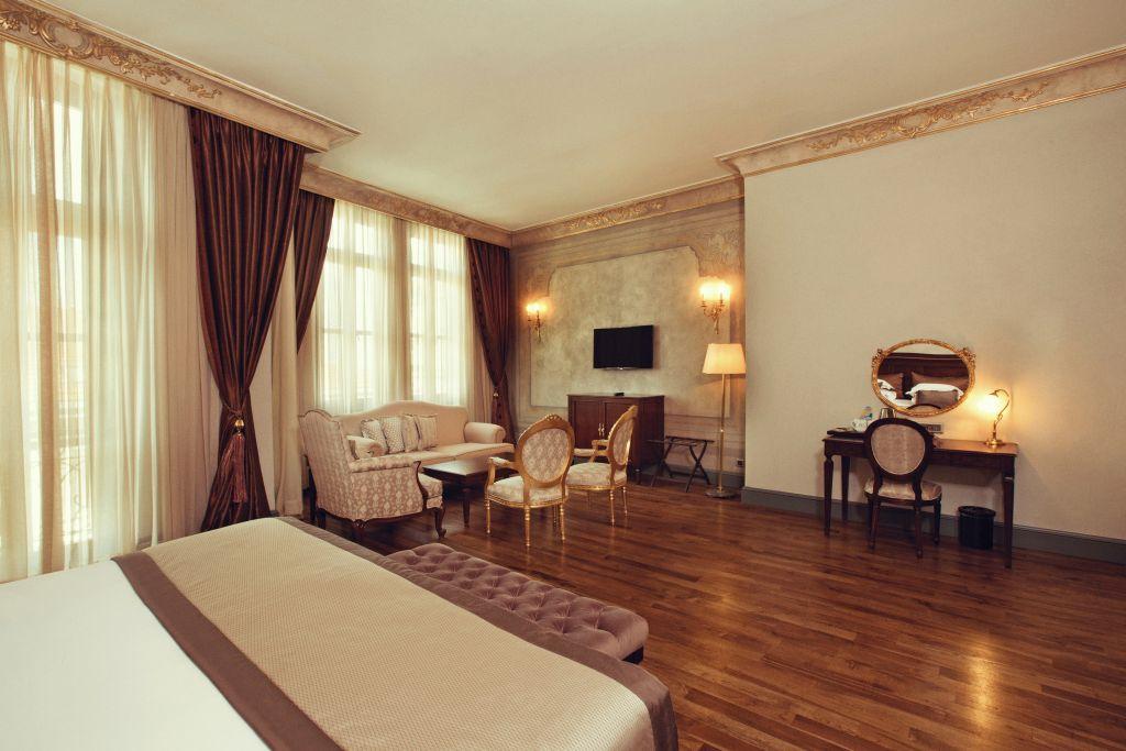 Palazzo Donizetti - Special Class Hotel 4*