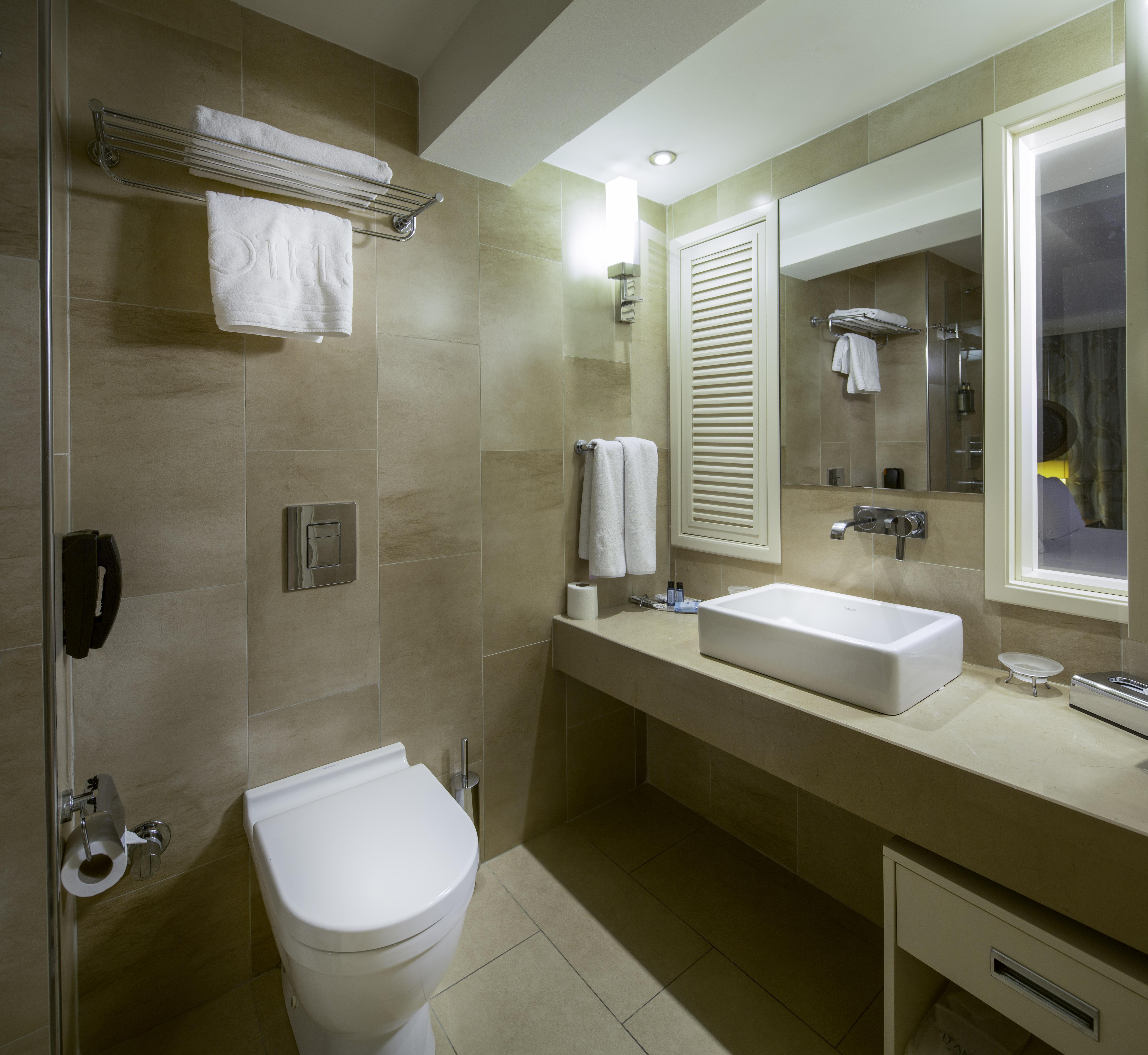Hotel Titanic Comfort Sisli 3*