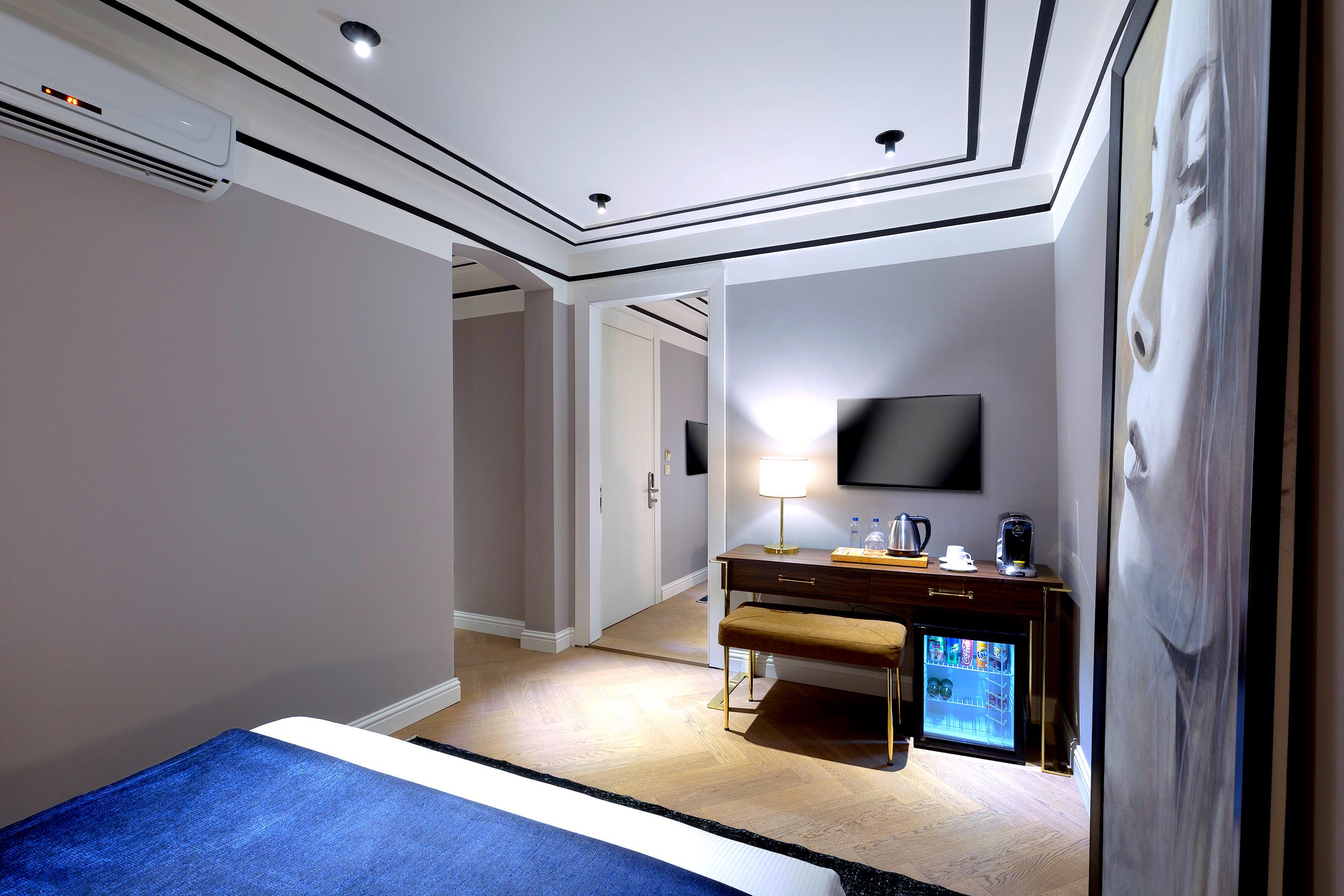 Walton Galata 4*