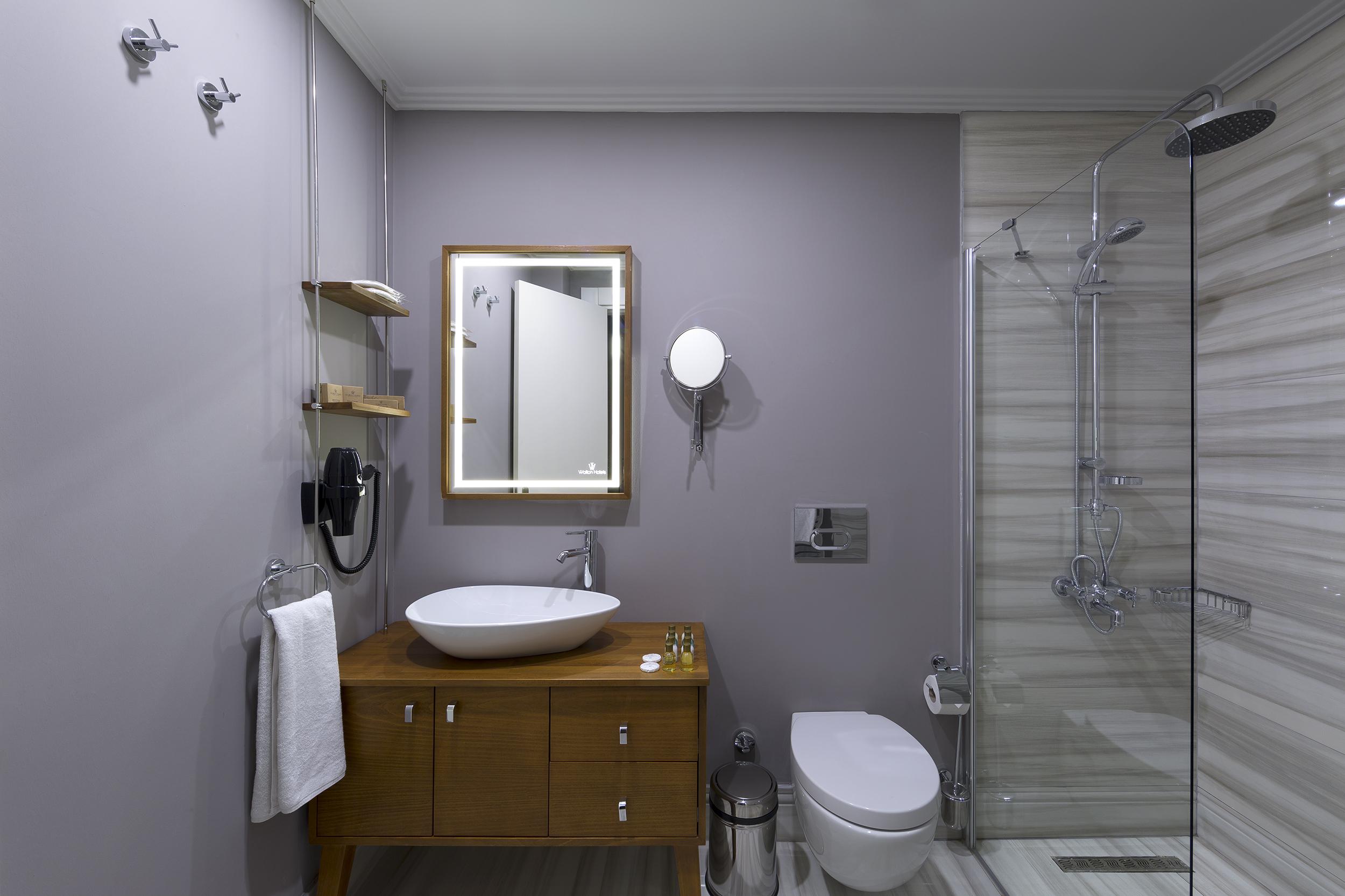 Walton Galata 4*