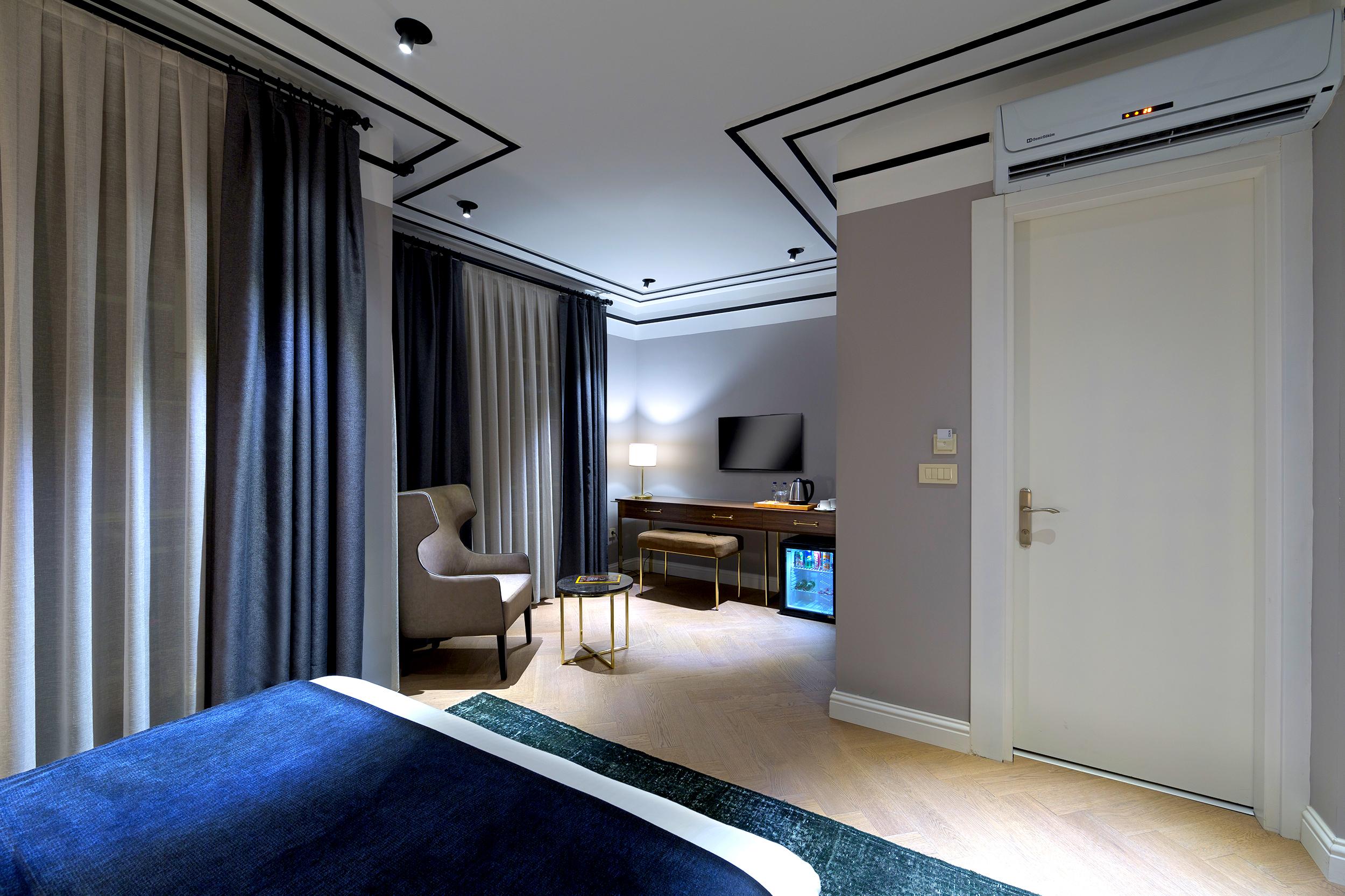 Walton Galata Hotel 4*