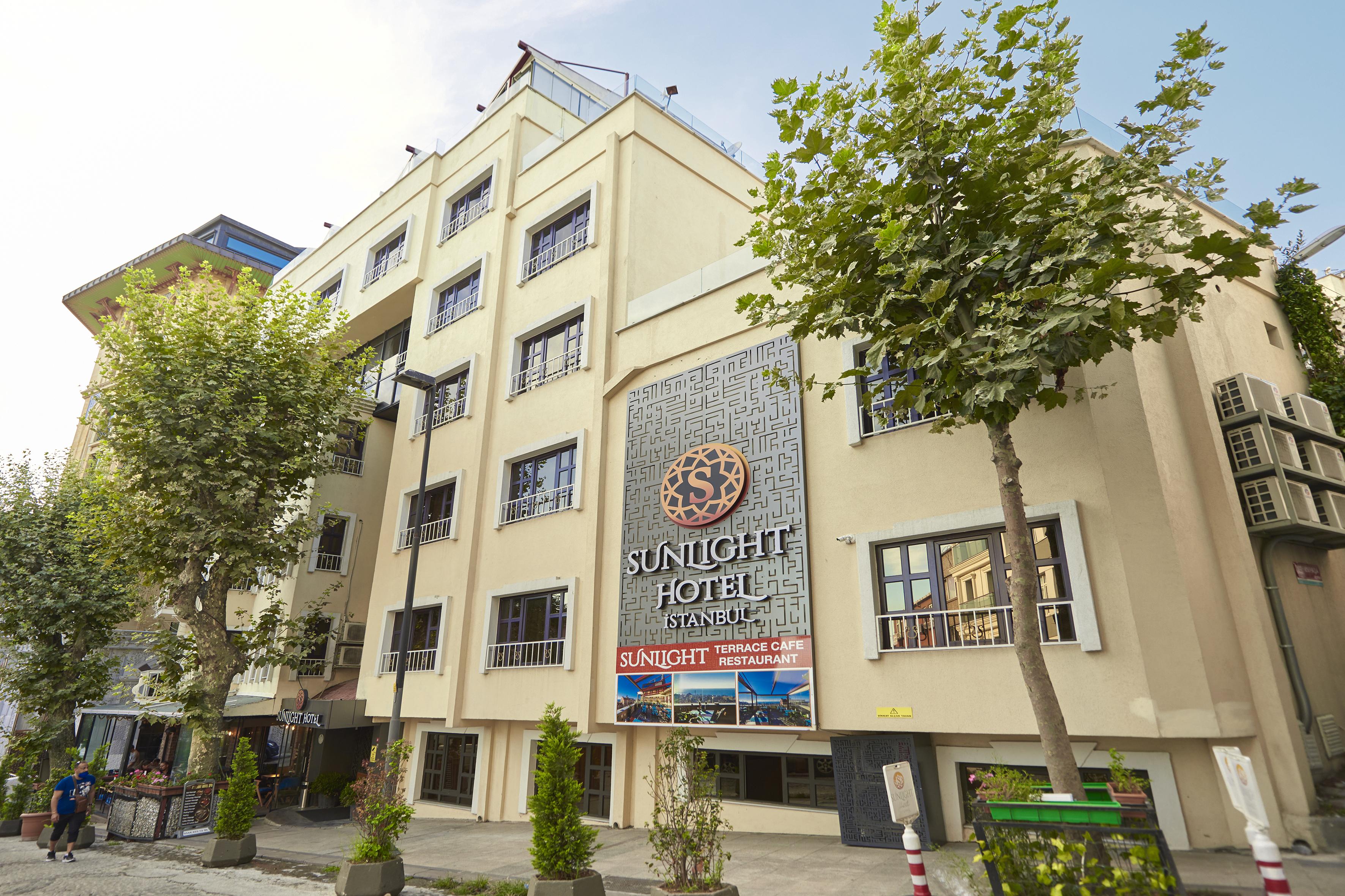 Sunlight Hotel