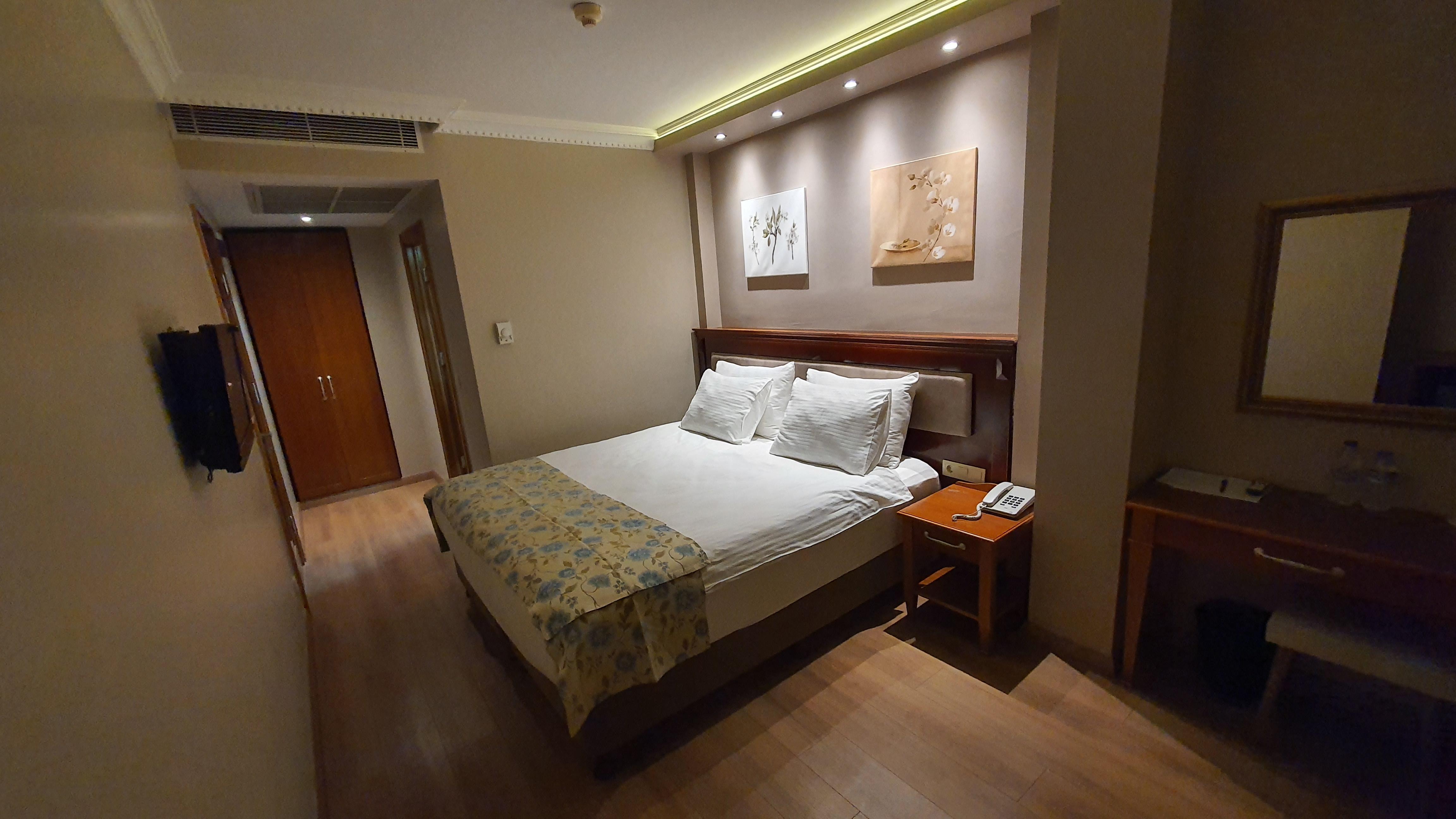 Asur Hotel 3*