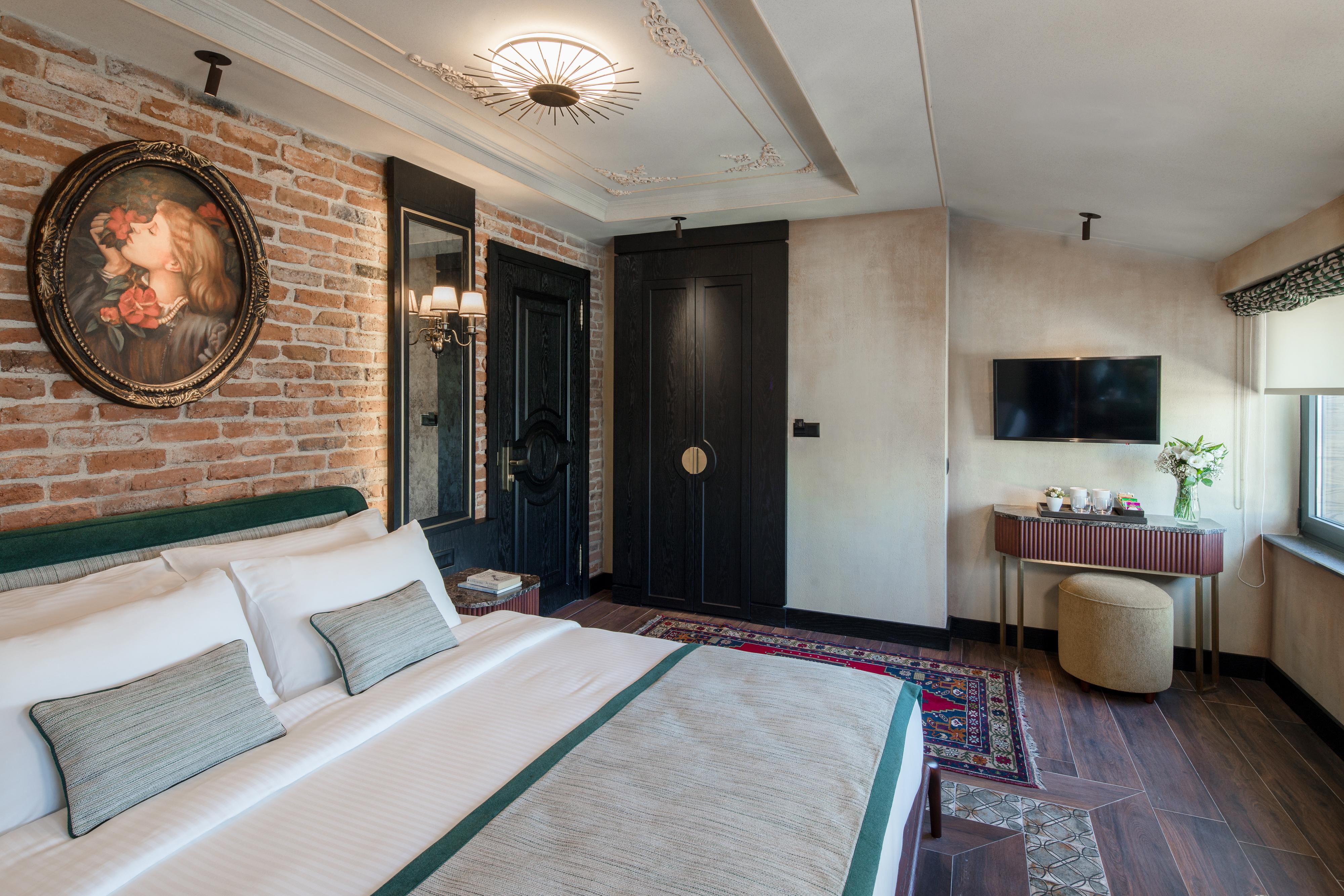 Tria Istanbul-special Category 4*