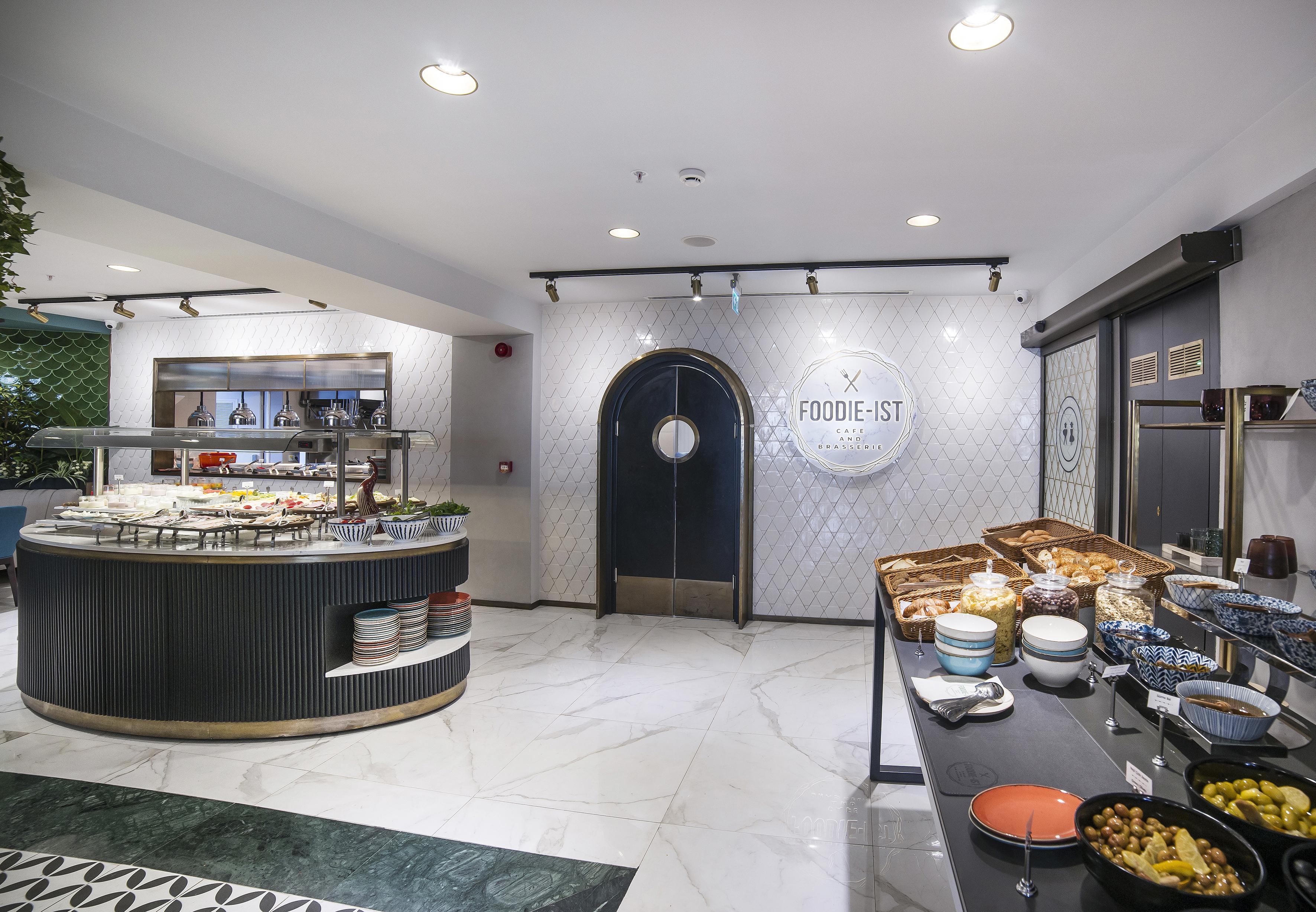 Vogue Supreme Hotel 5*