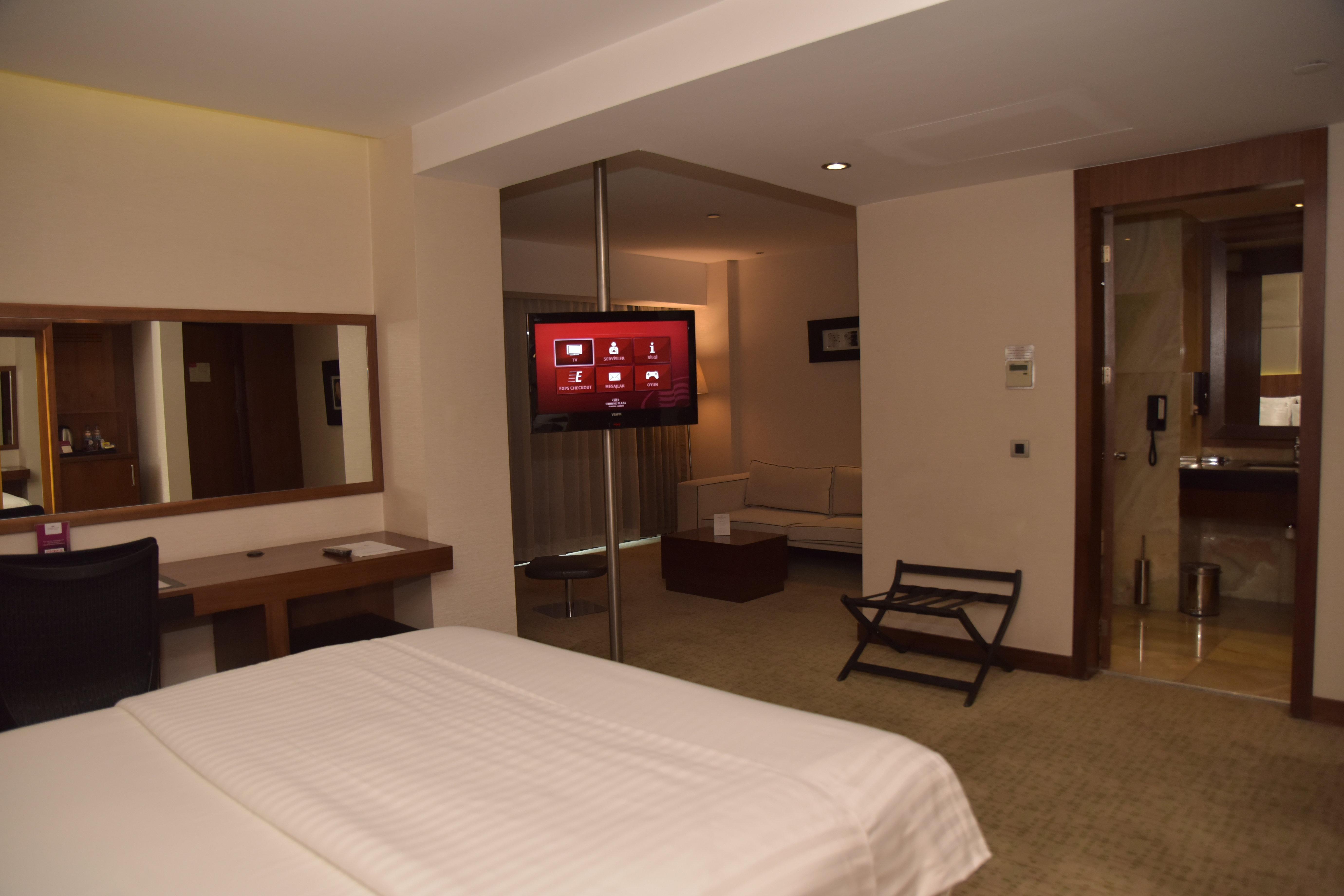 Hotel Crowne Plaza Harbiye By Ihg