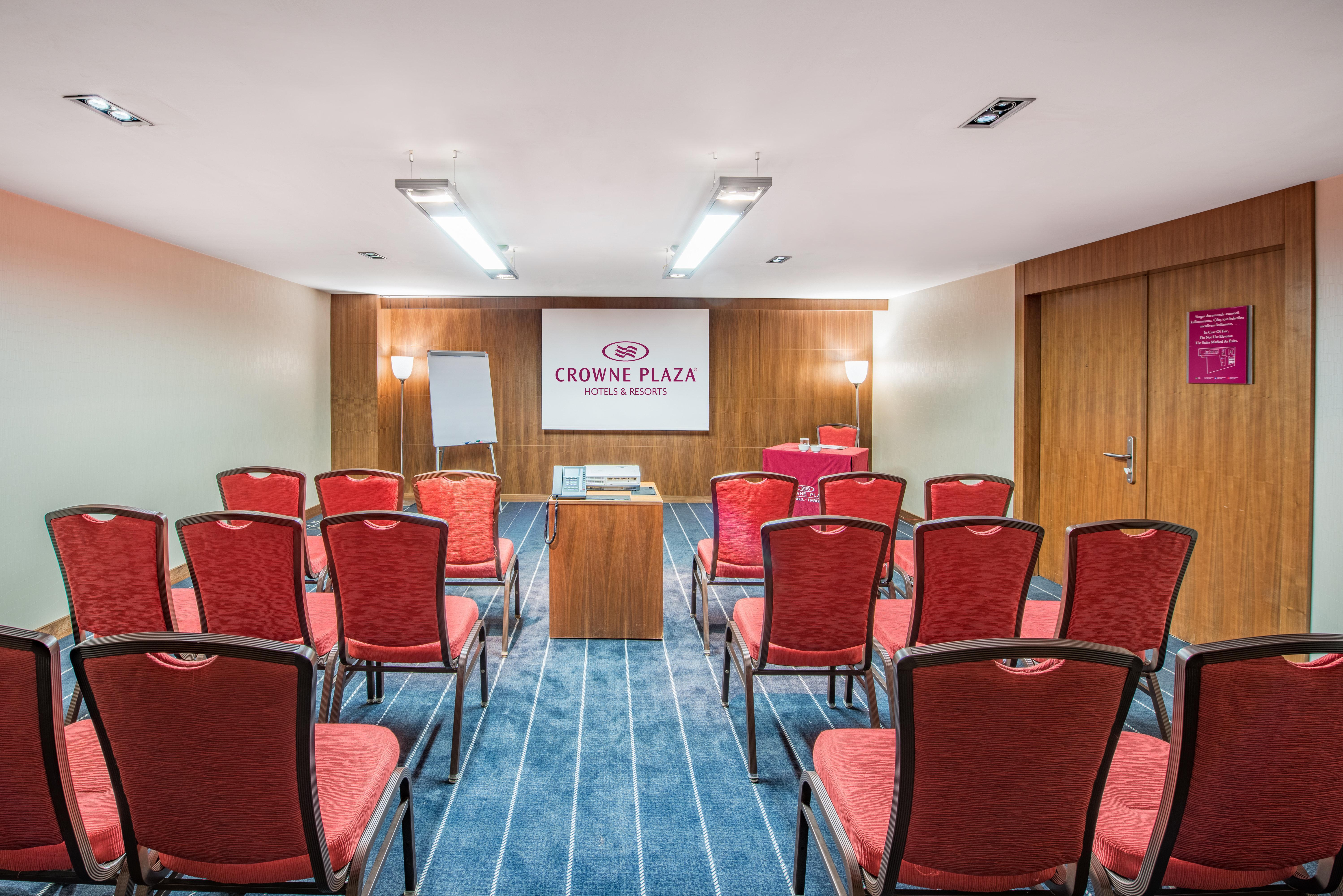 Crowne Plaza Harbiye By Ihg Hotel Istambul