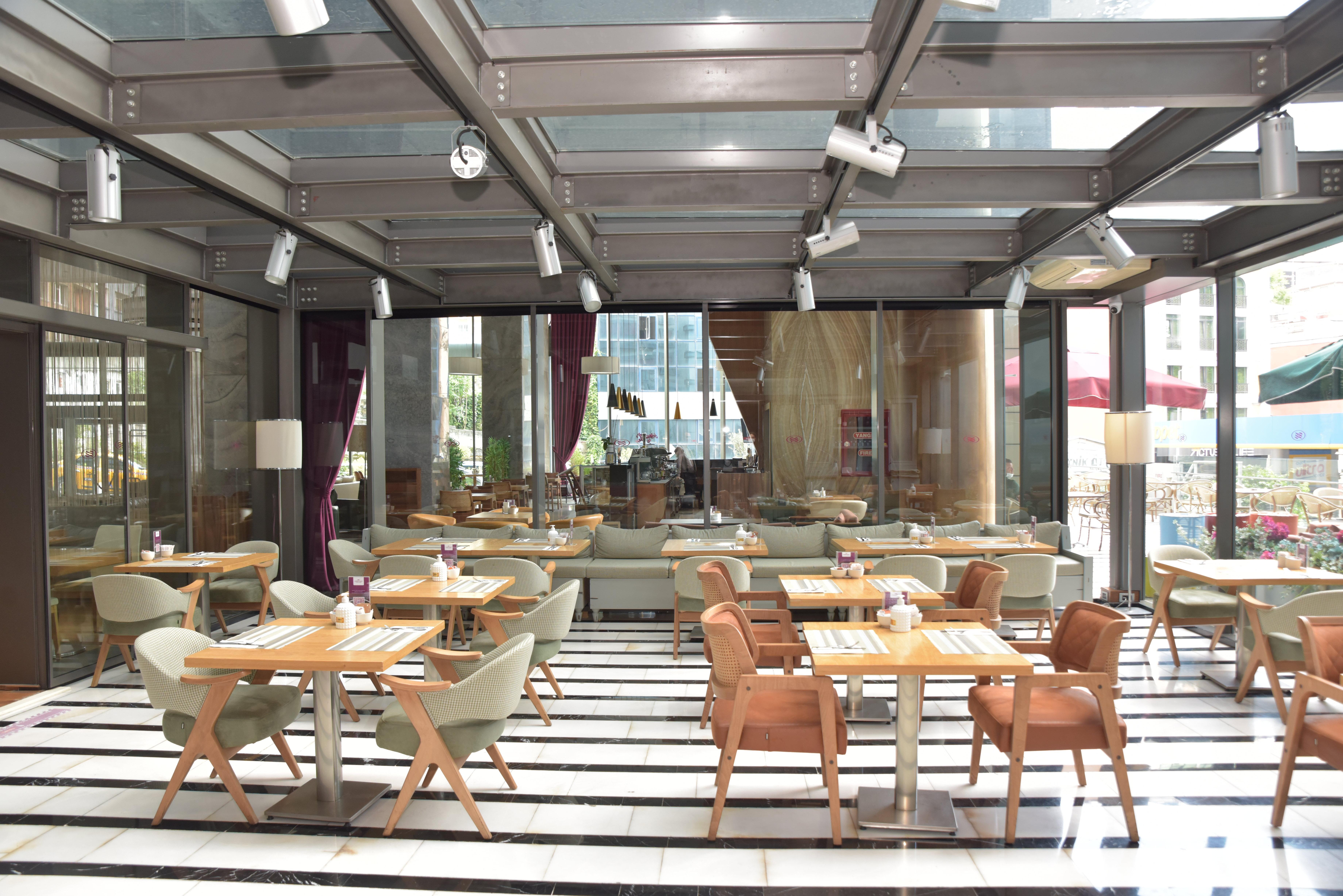 Hotel Crowne Plaza Harbiye By Ihg