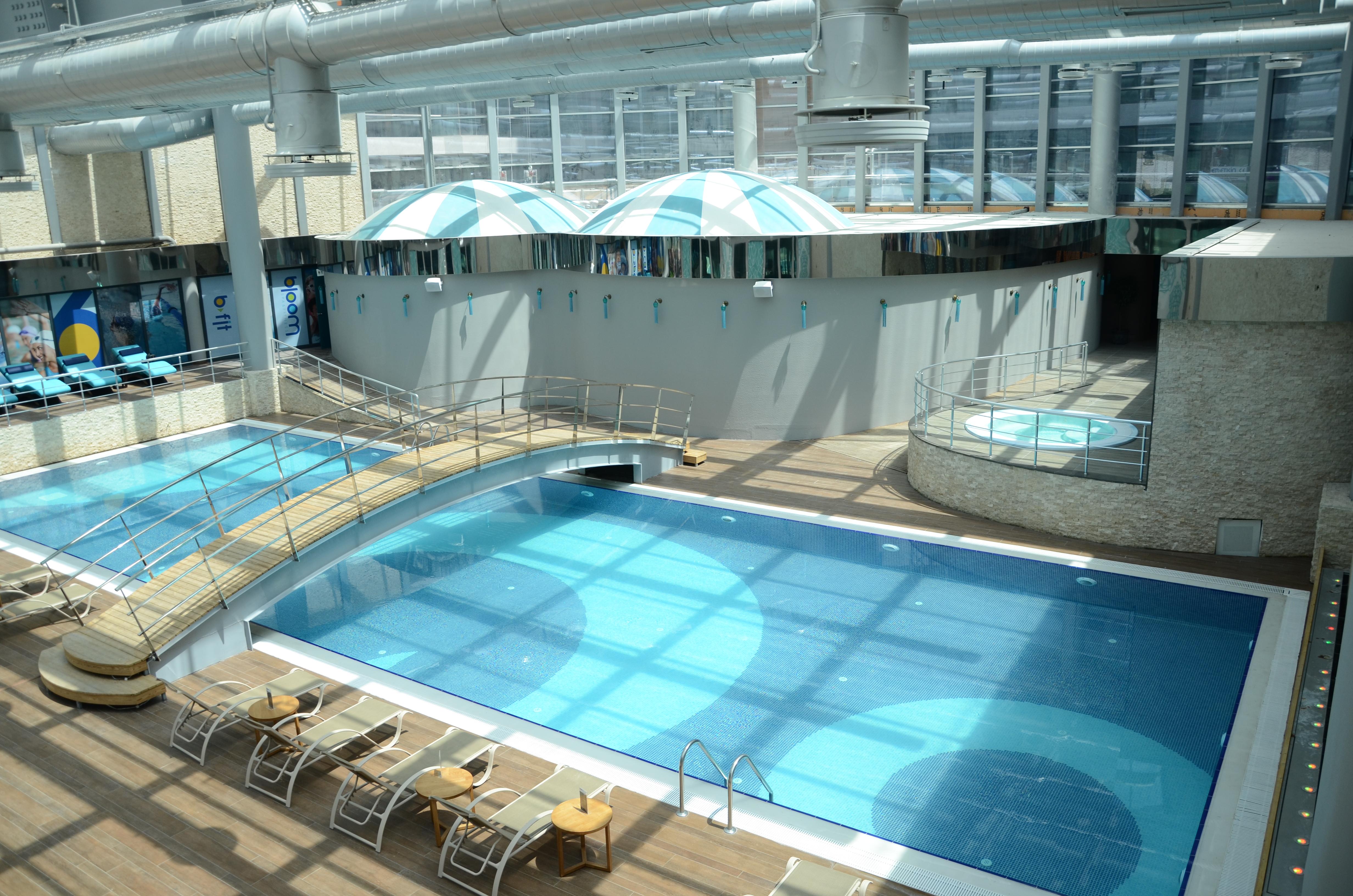 Pullman & Convention Center 5*