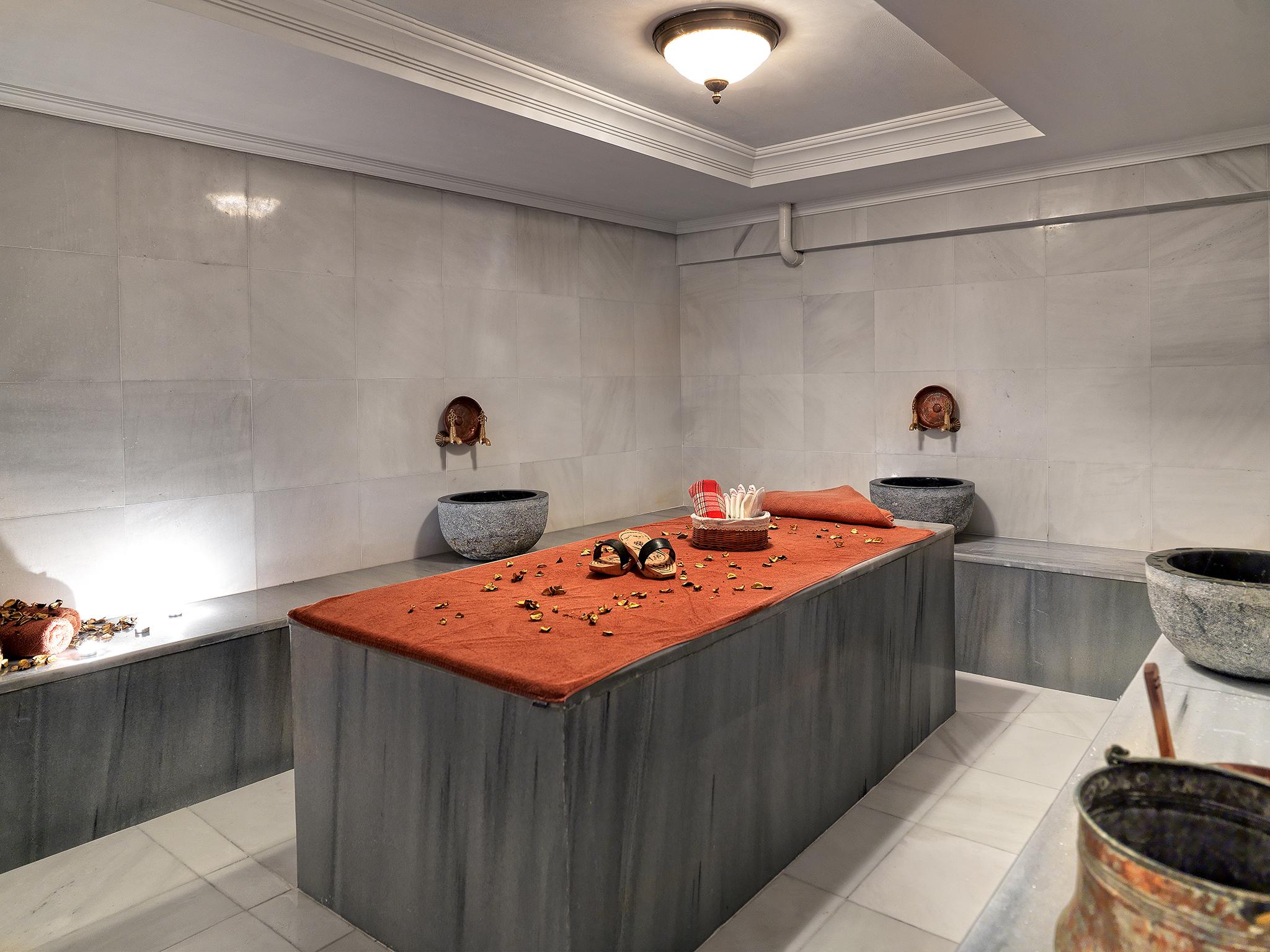 Otel Business Life