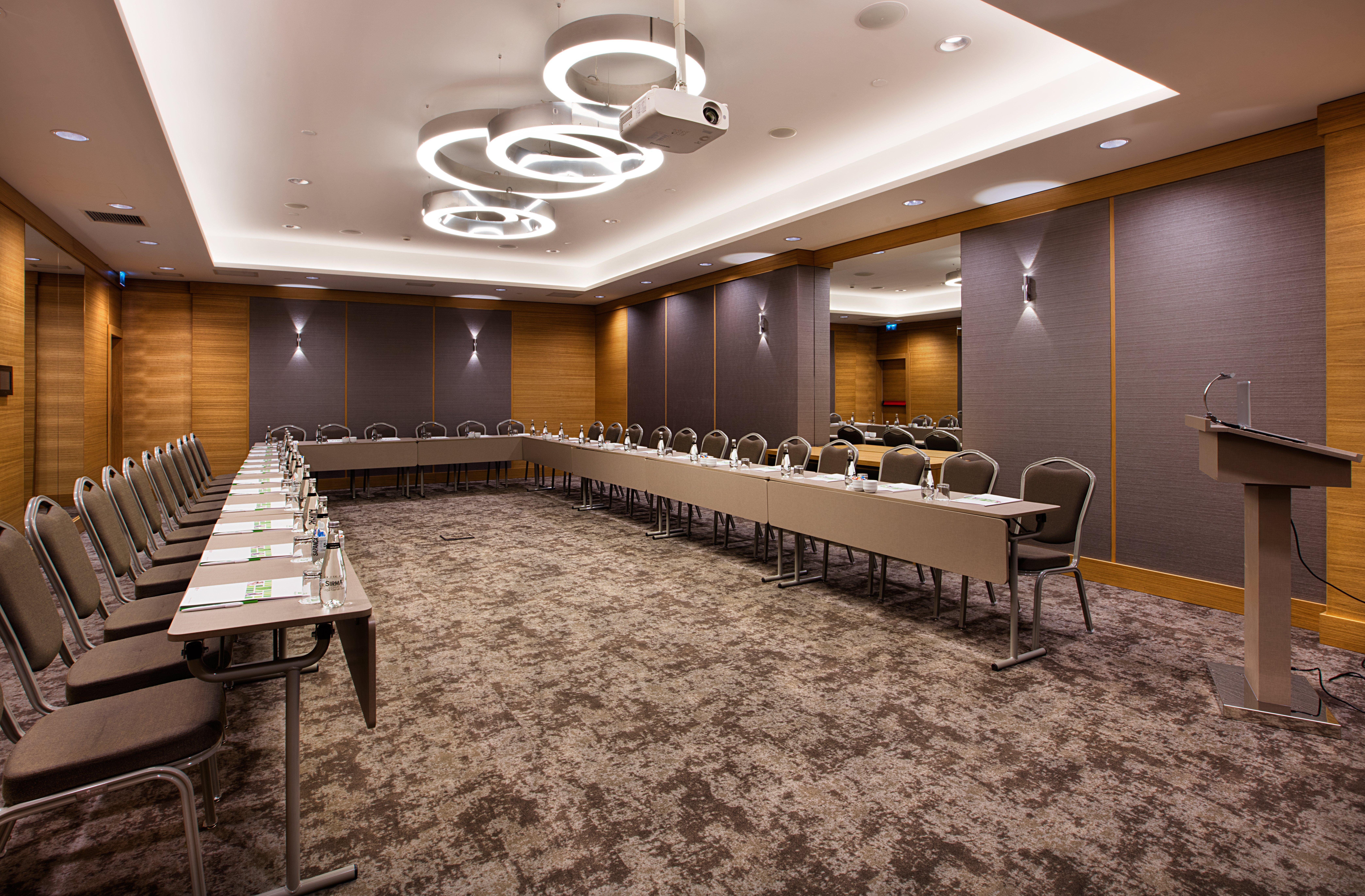 - Kadikoy, An Ihg Otel 4*