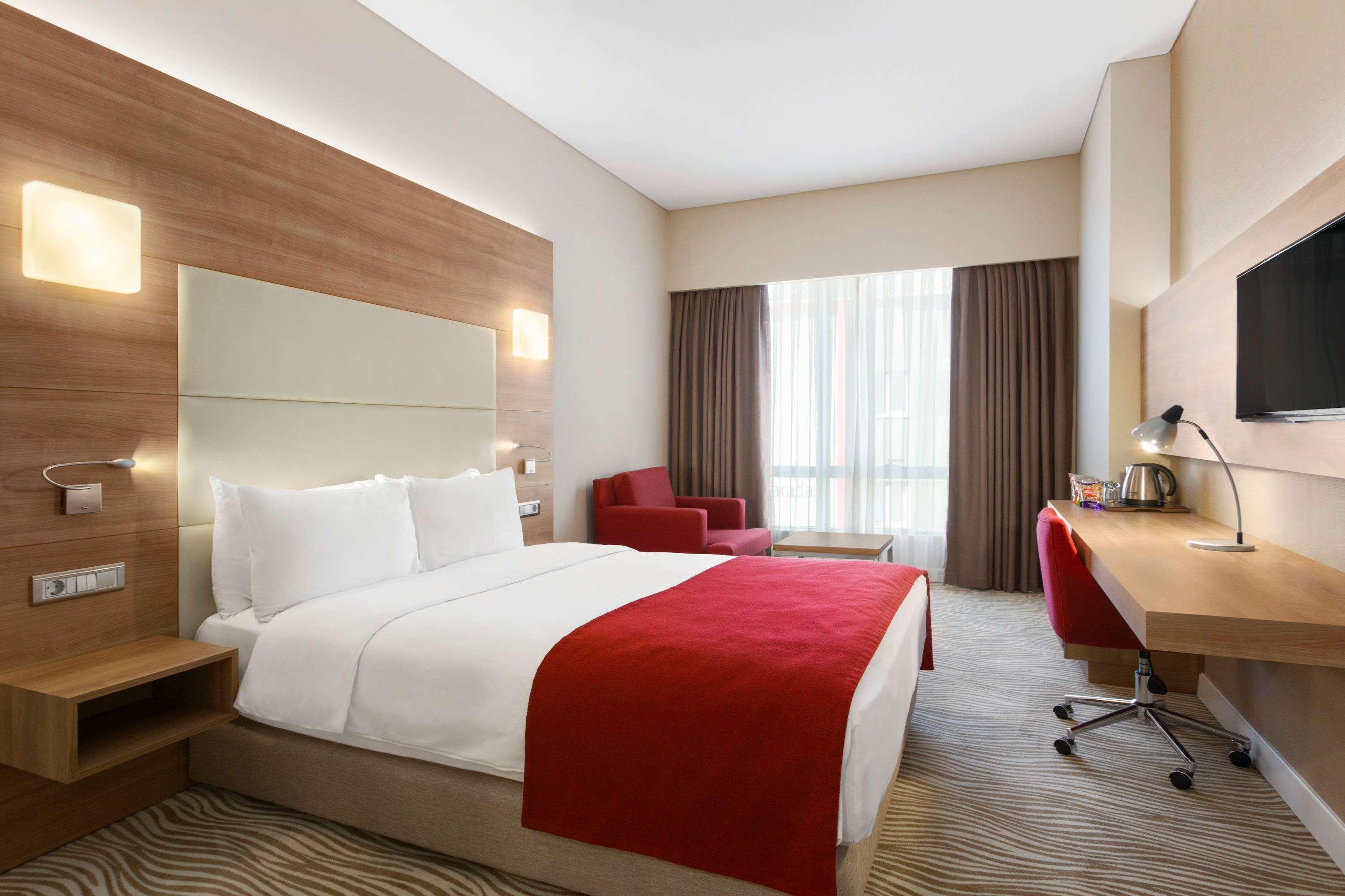 Hotel Ramada Encore Kartal