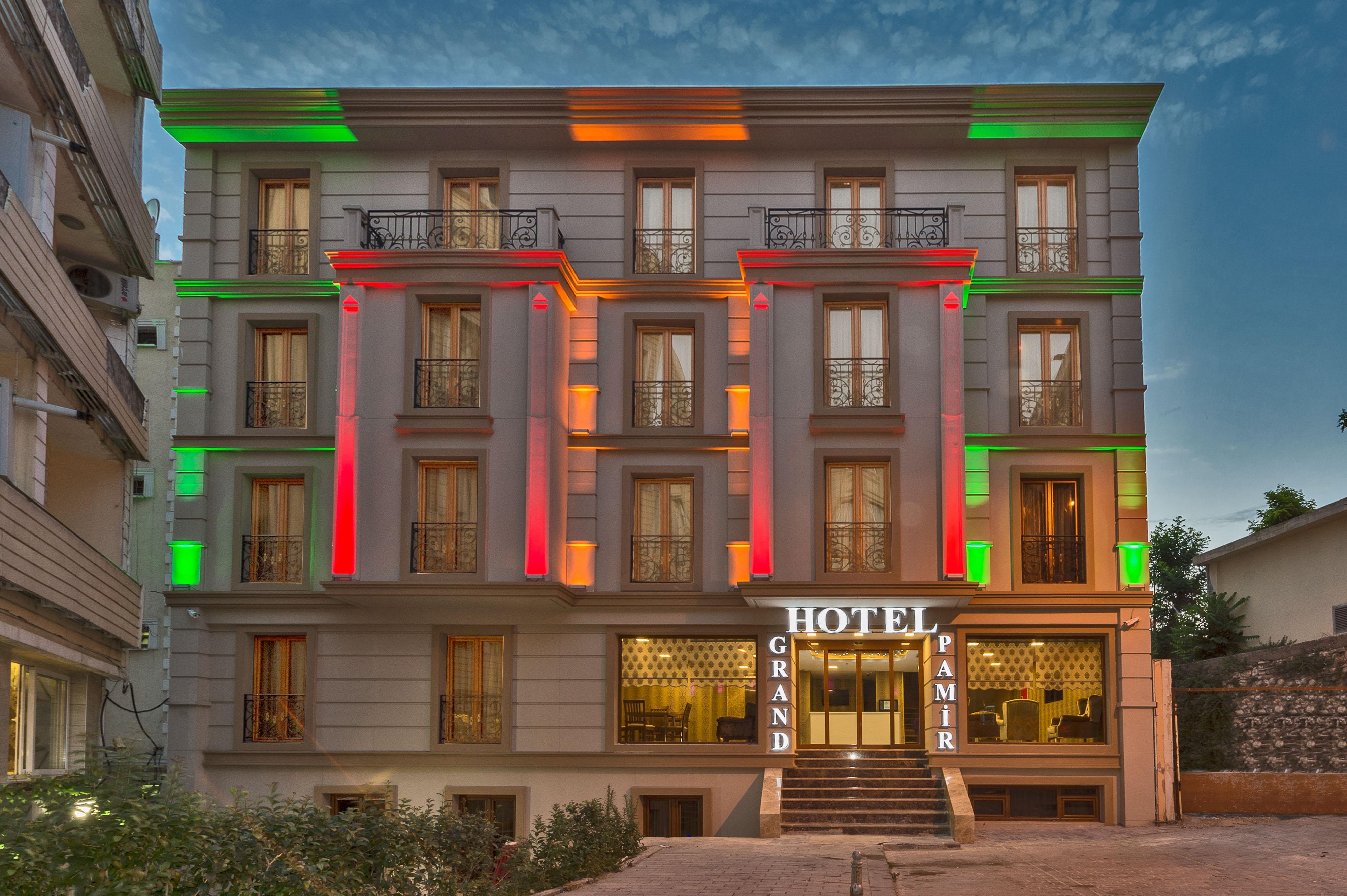 Hotel Grand Pamir