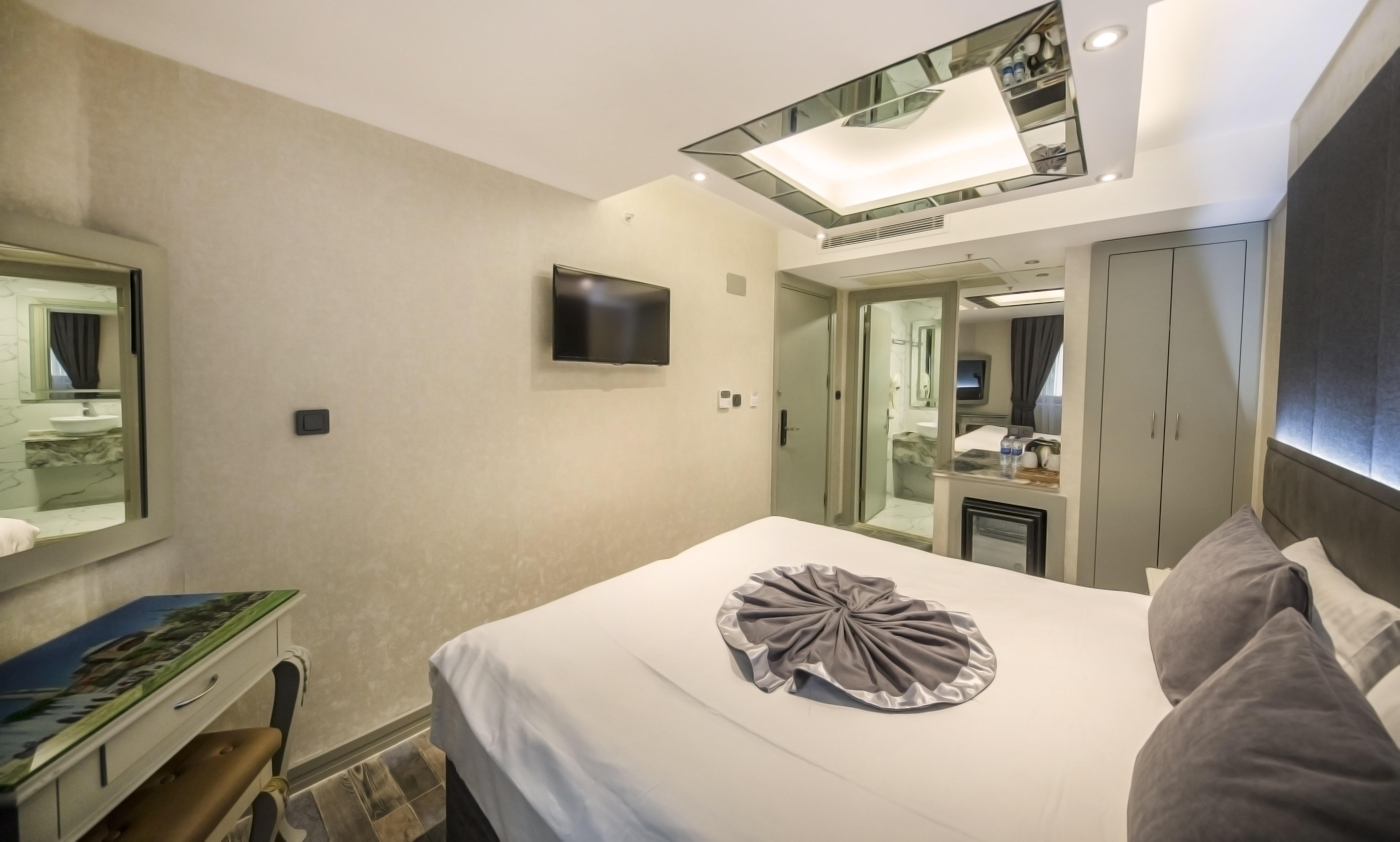 Parmada Hotel 3*