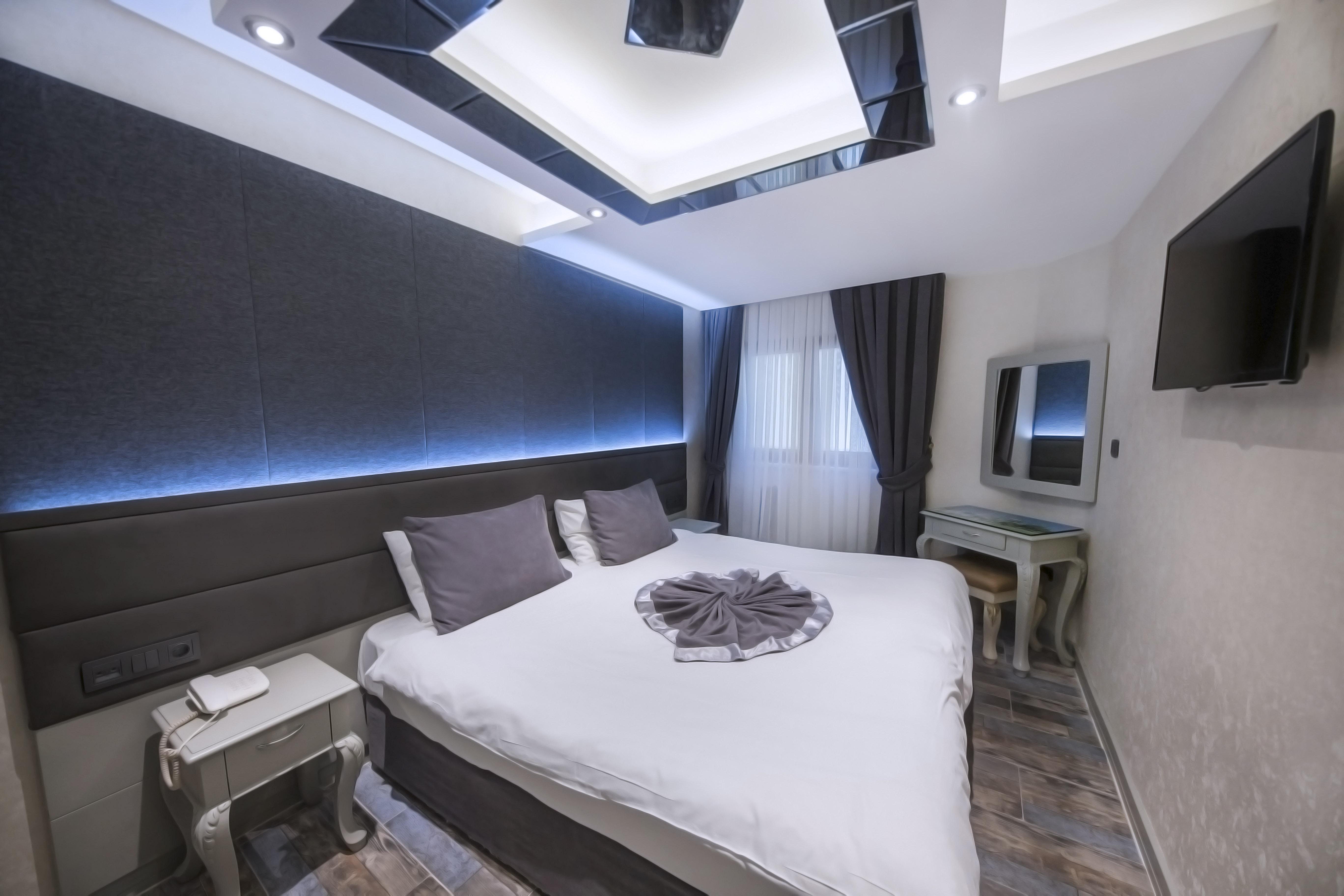 Parmada Hotel 3*