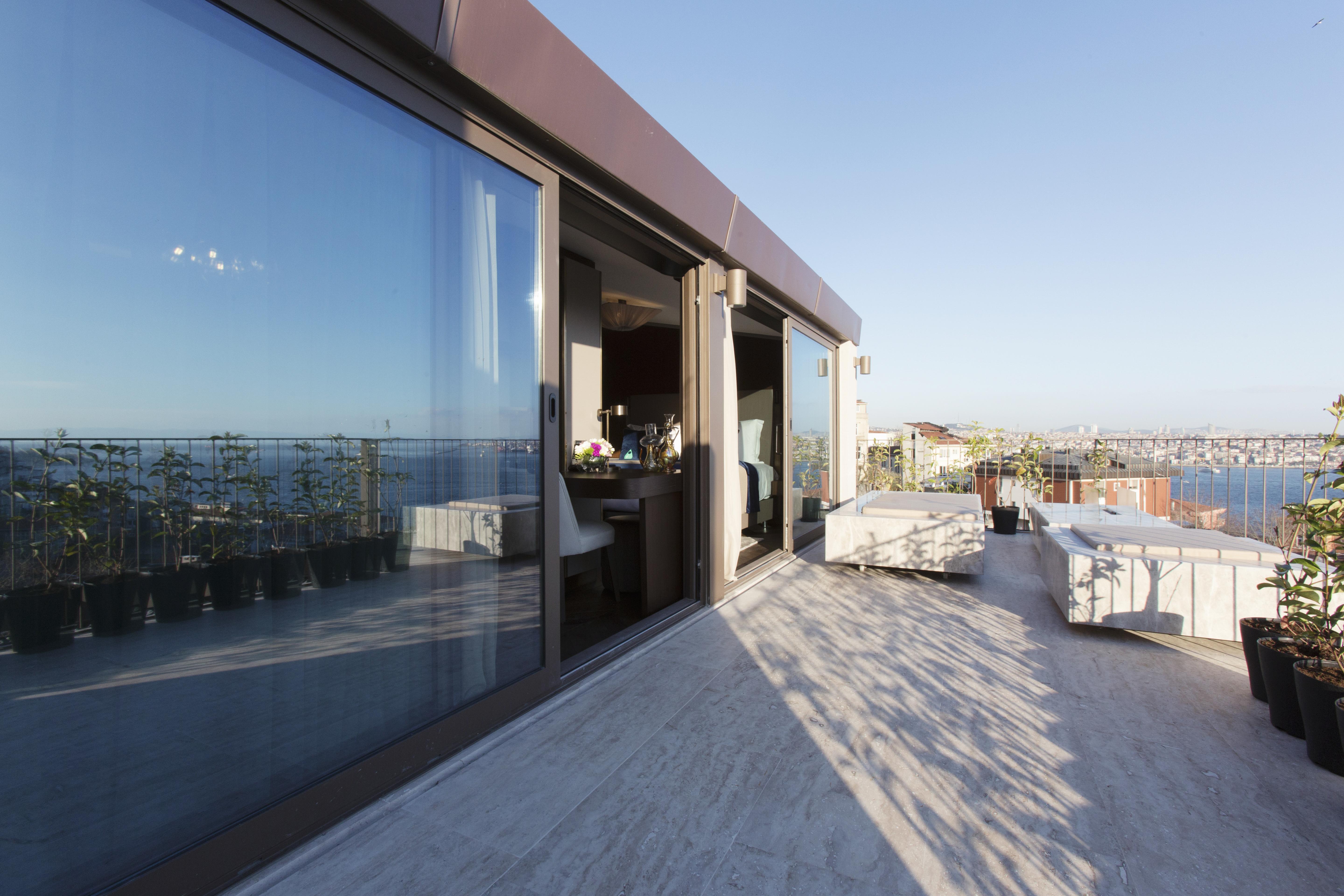 Noble22 Suites-special Category Apart Otel 3*