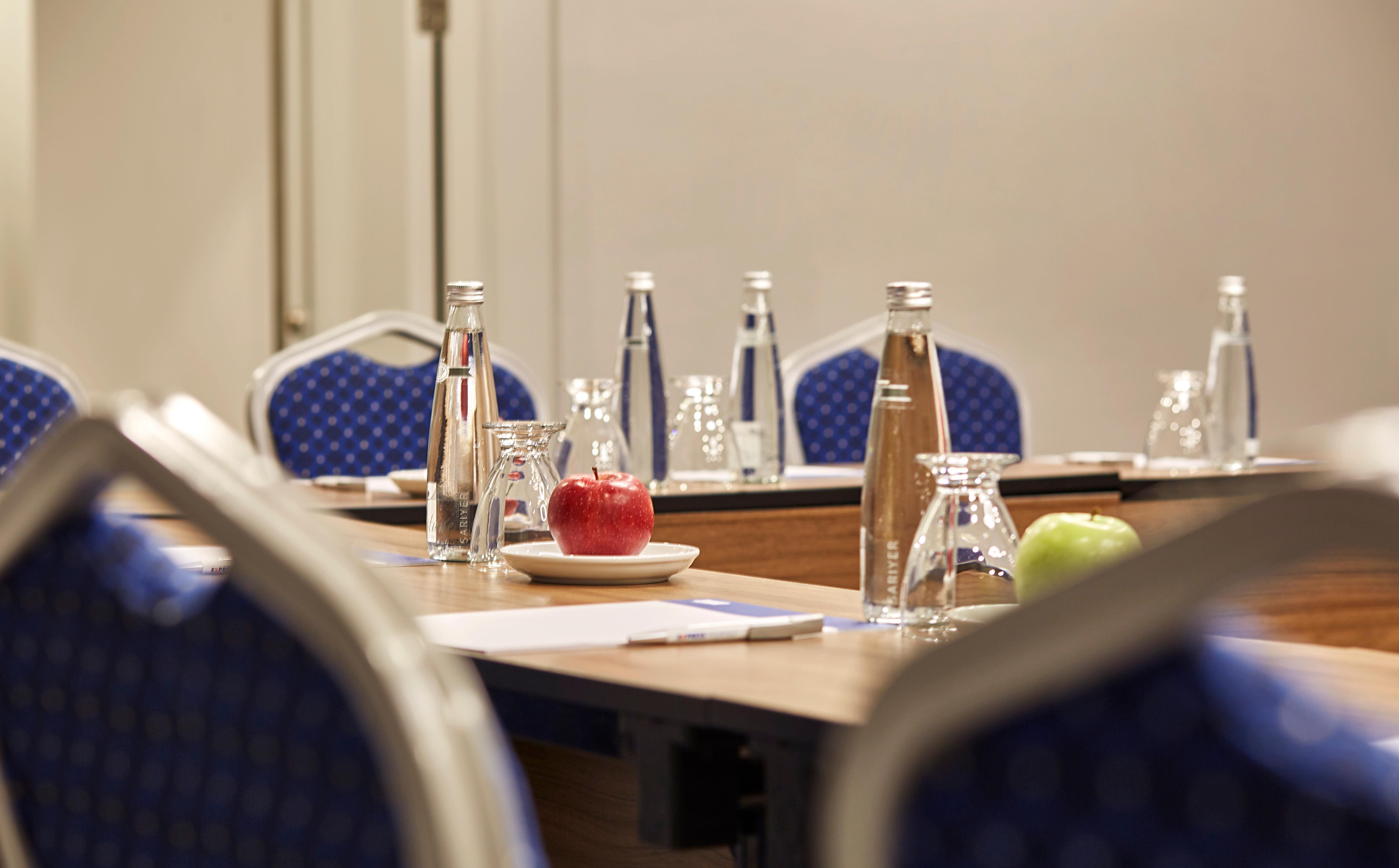 Express - - Atakoy Metro By Ihg Hotel Istanbul