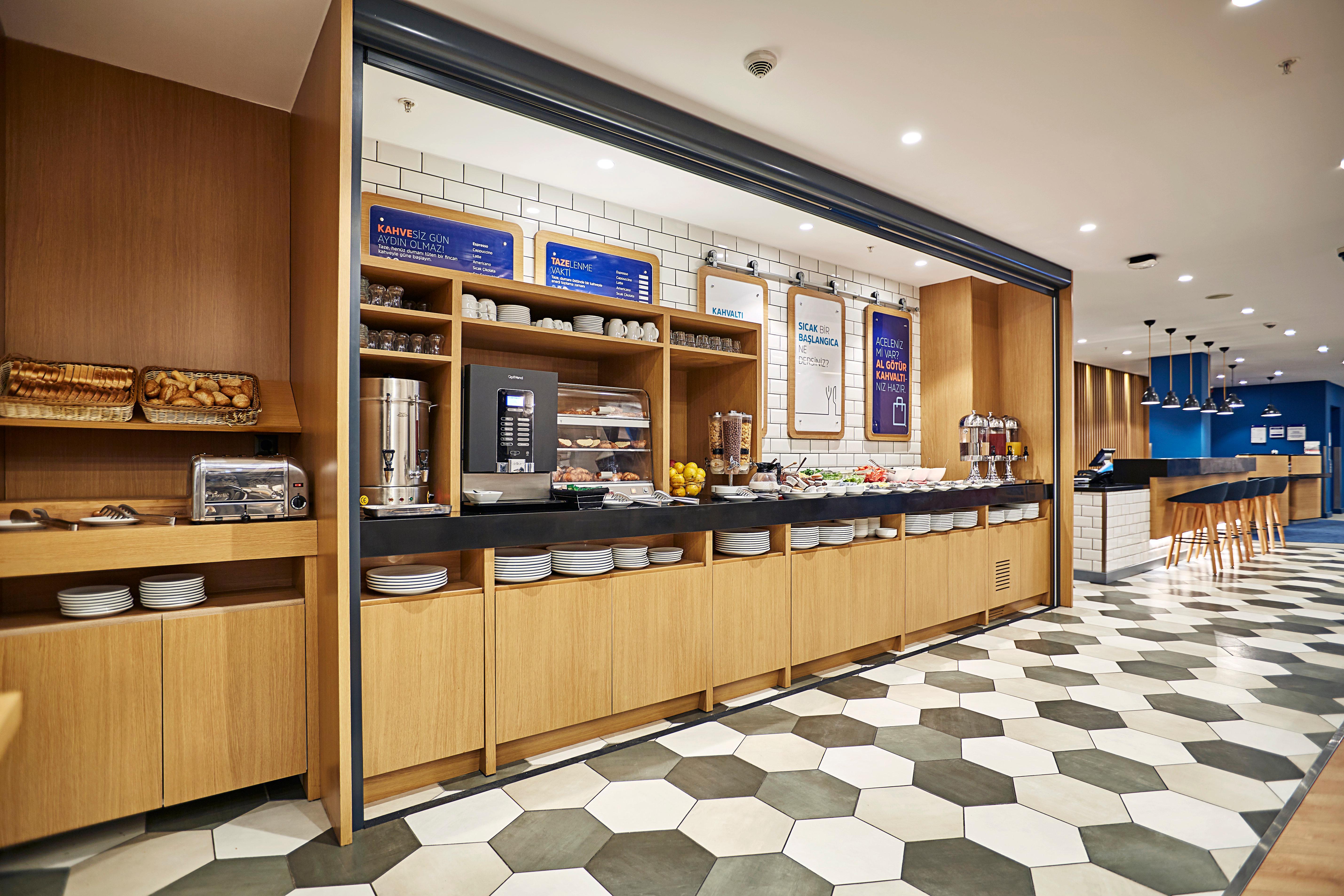 Hotel Express - - Atakoy Metro By Ihg 3*