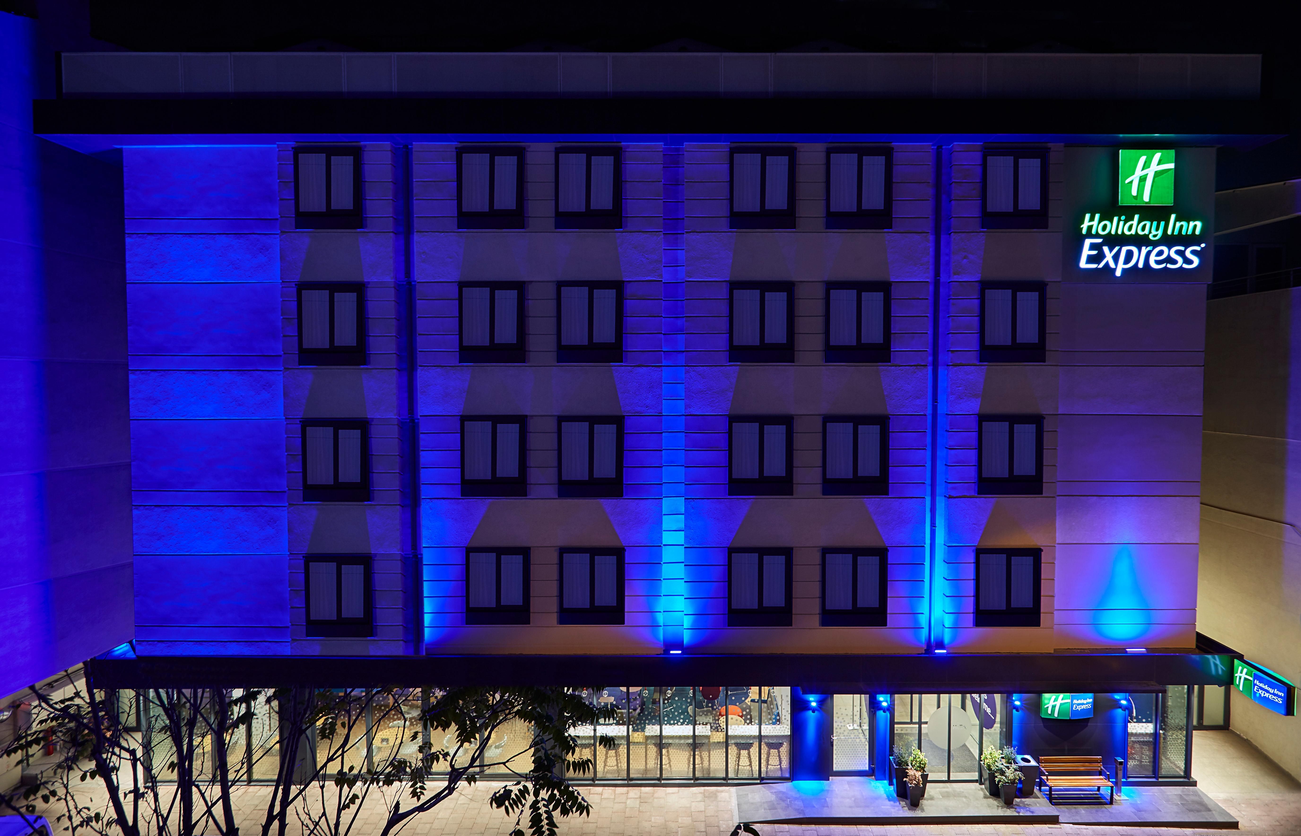 Express - - Atakoy Metro By Ihg Hotel 3*