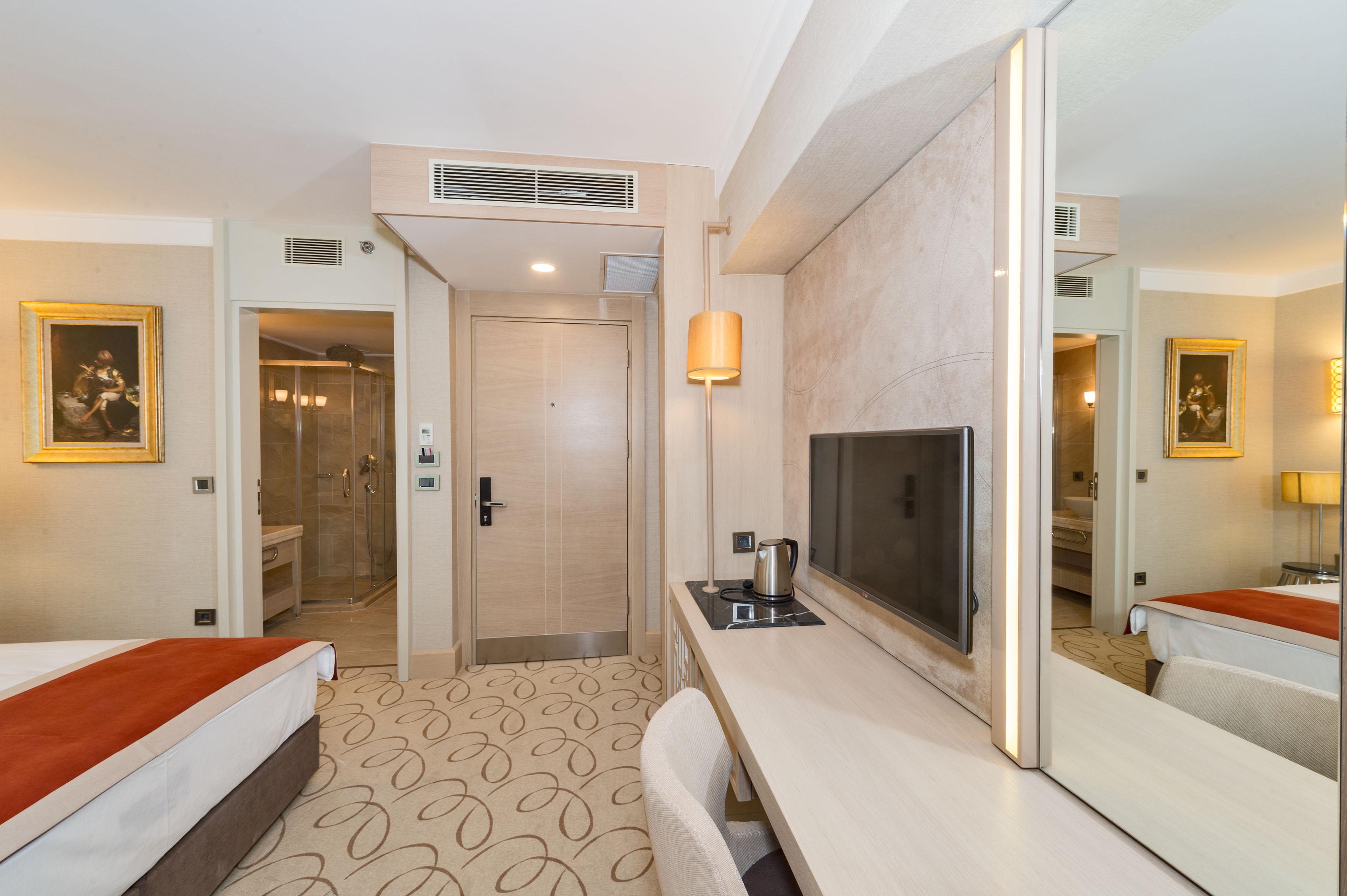 Hotel Mare Park & 4*