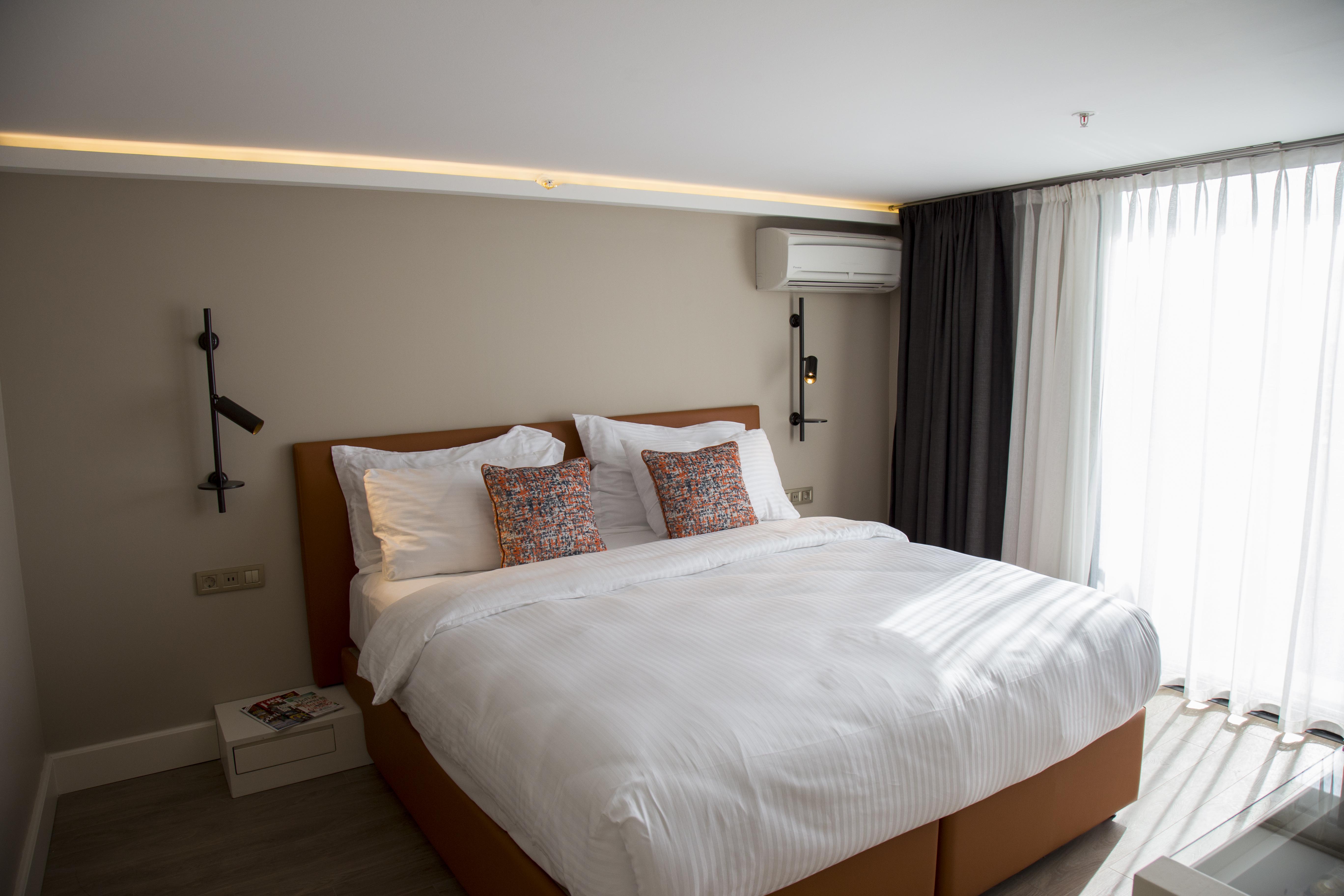 Sparkle Hotel 3*