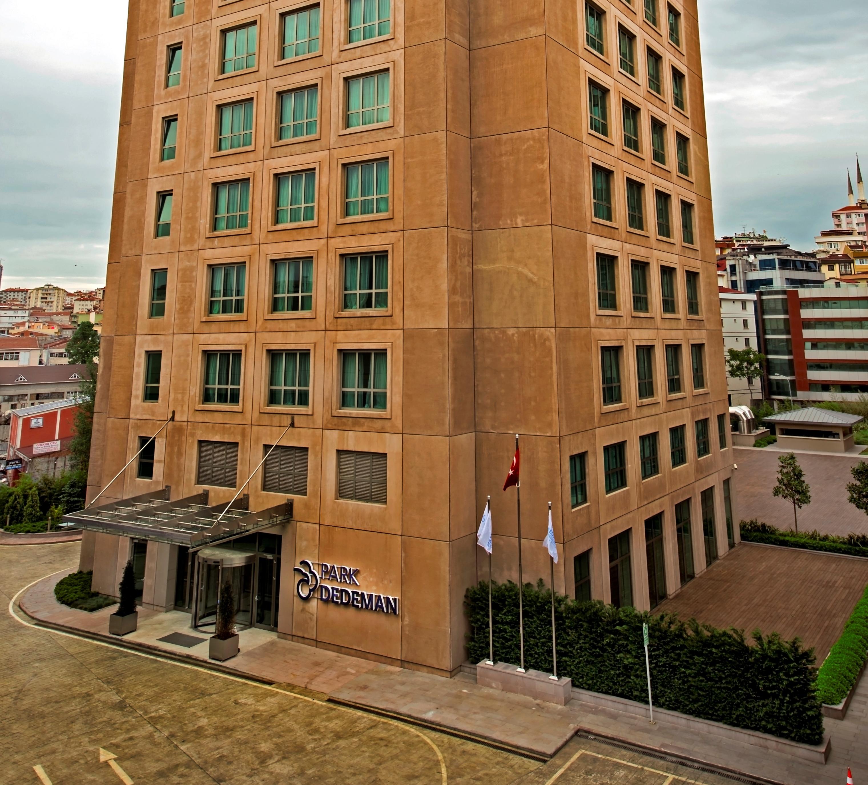 Dedeman Bostanci & Convention Center Hotel