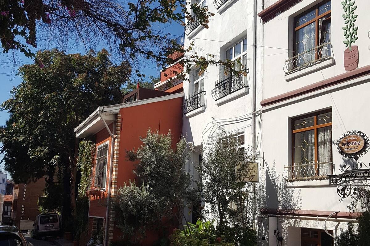 Seyfi Bey Apartment Istanbul