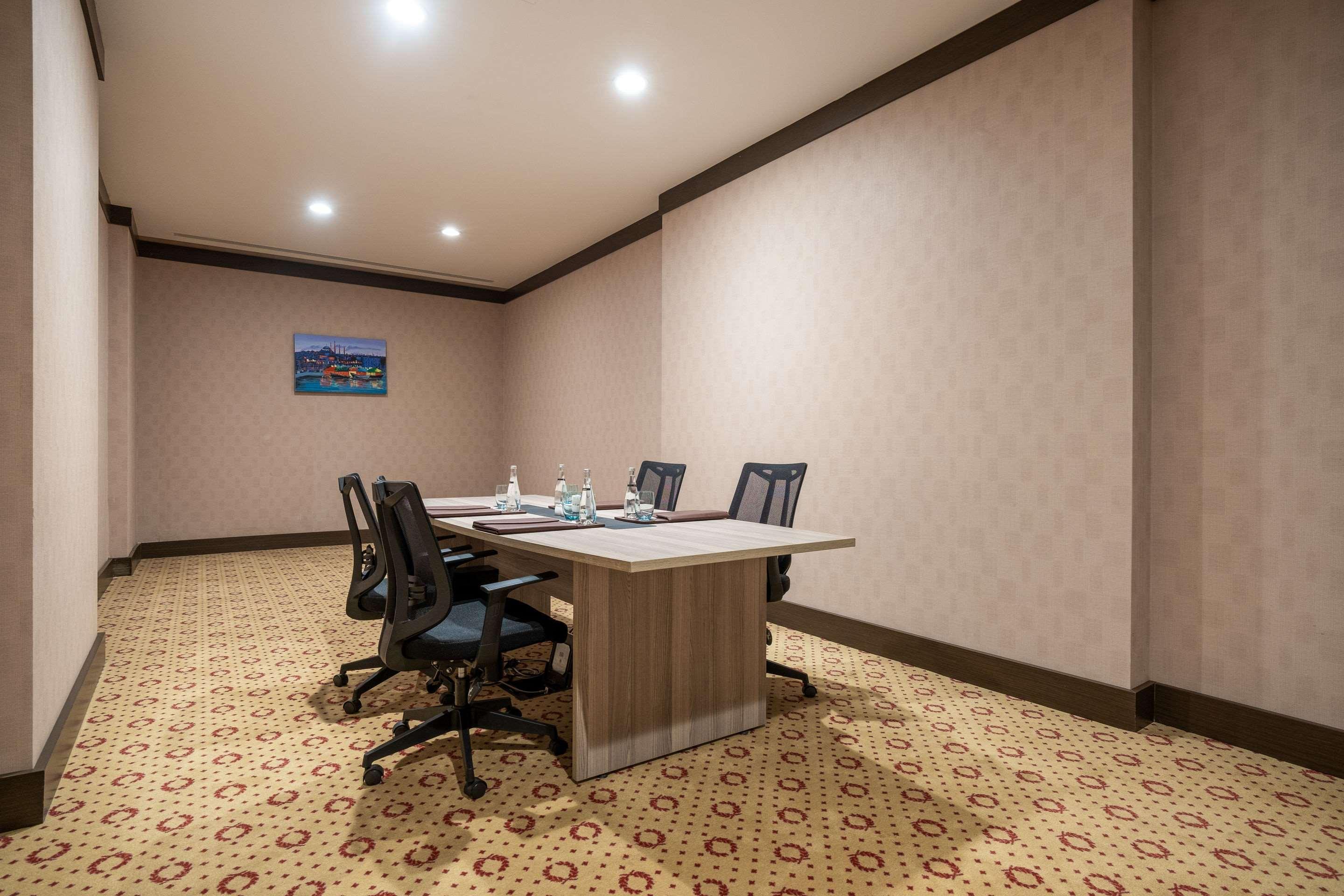 Clarion Mahmutbey Hotel