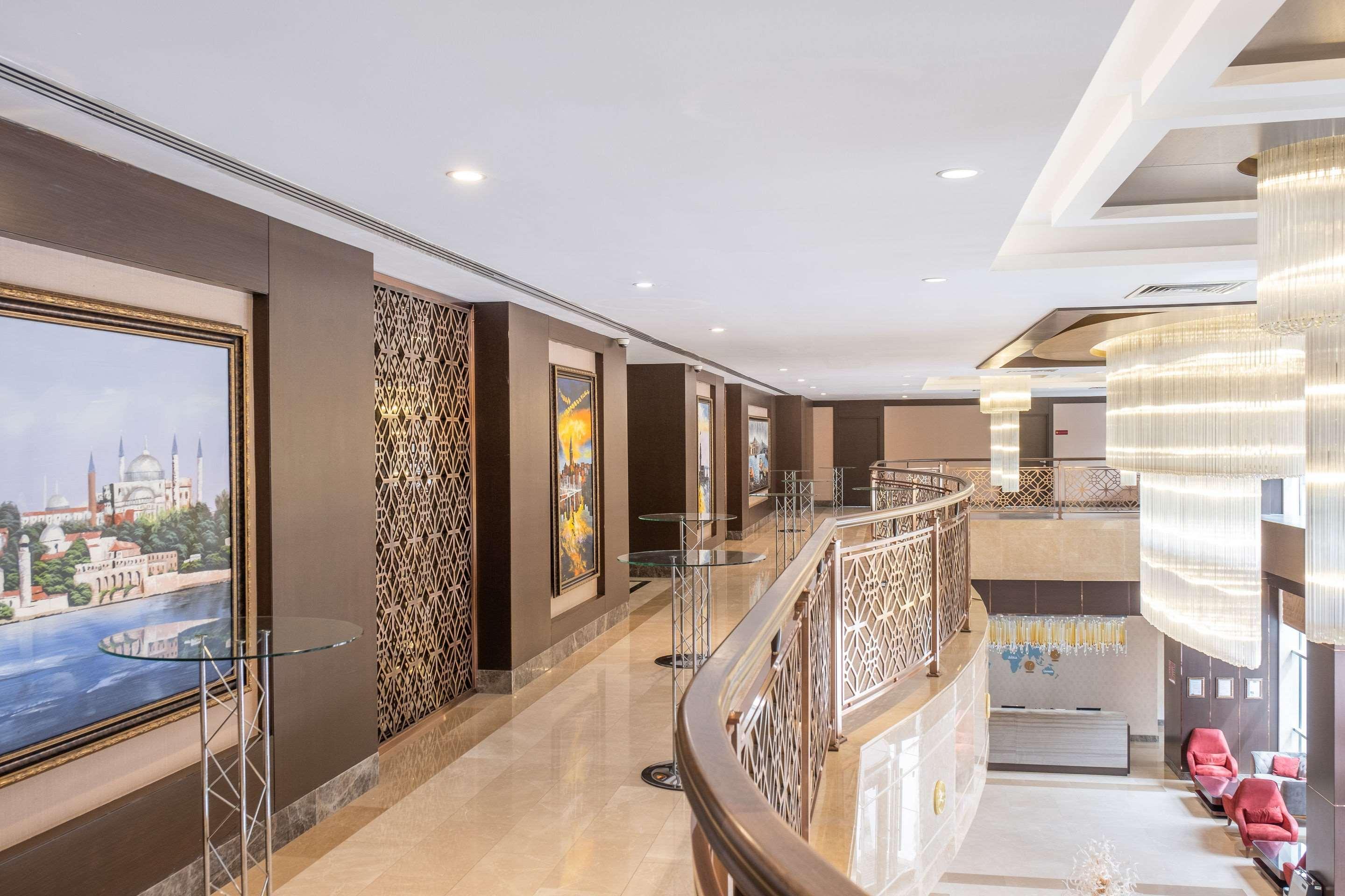 Hotel Clarion Mahmutbey Istanbul