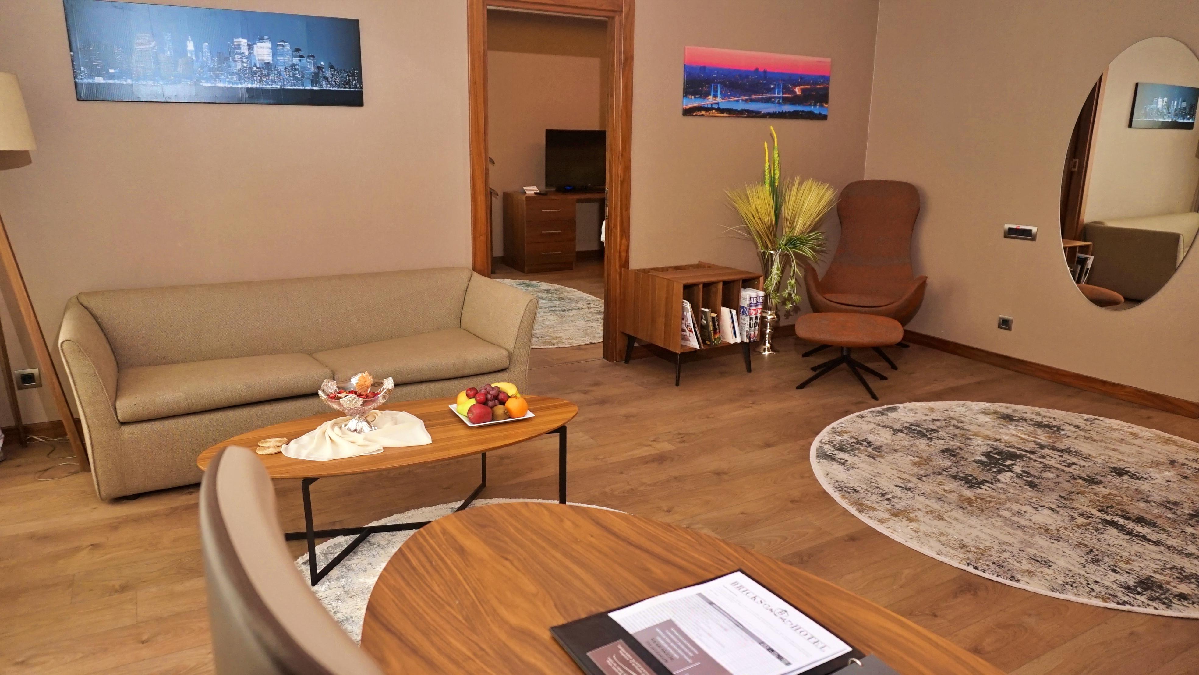 Bricks Hotel 5*