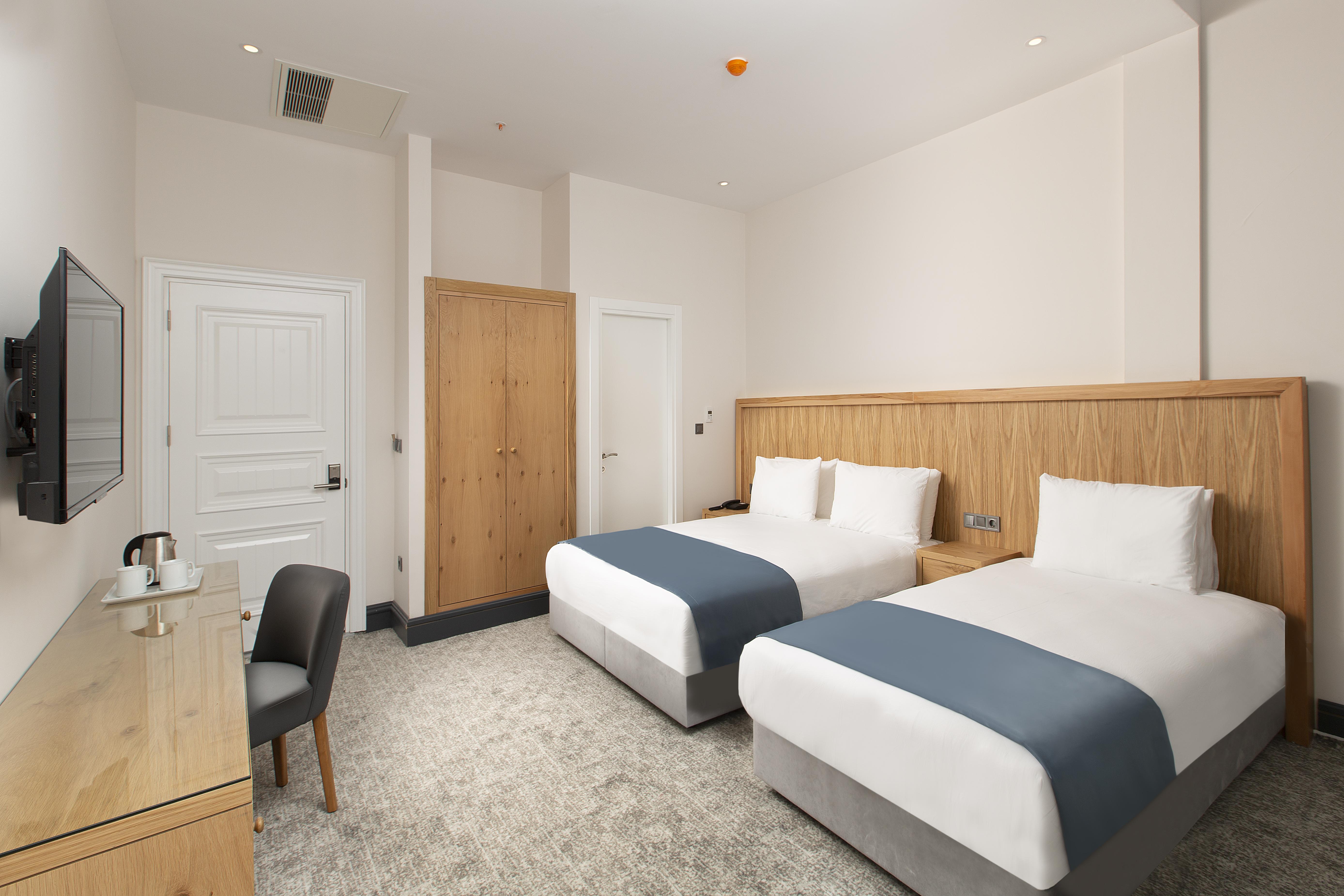 Hotel Premist Taksim 4*