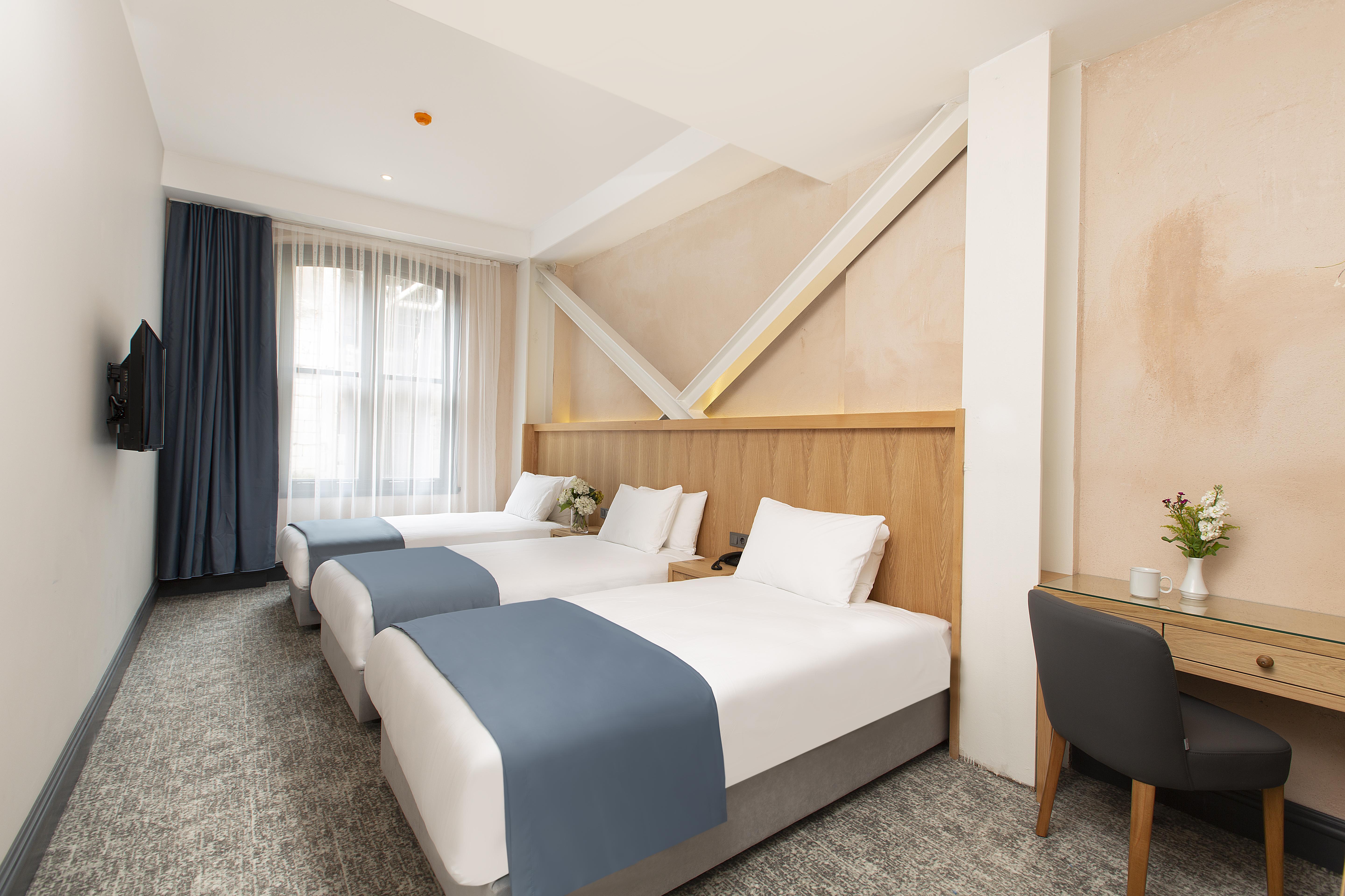 Premist Taksim 4*