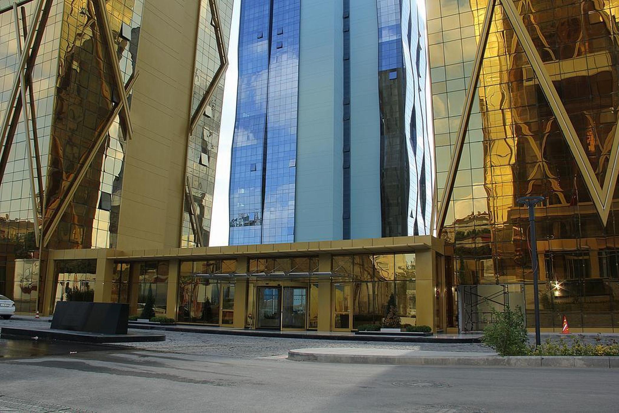 Mac Vazo Kule Hotel 3*