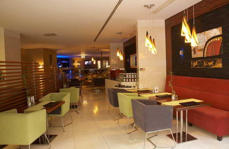 Troya Hotel 3*