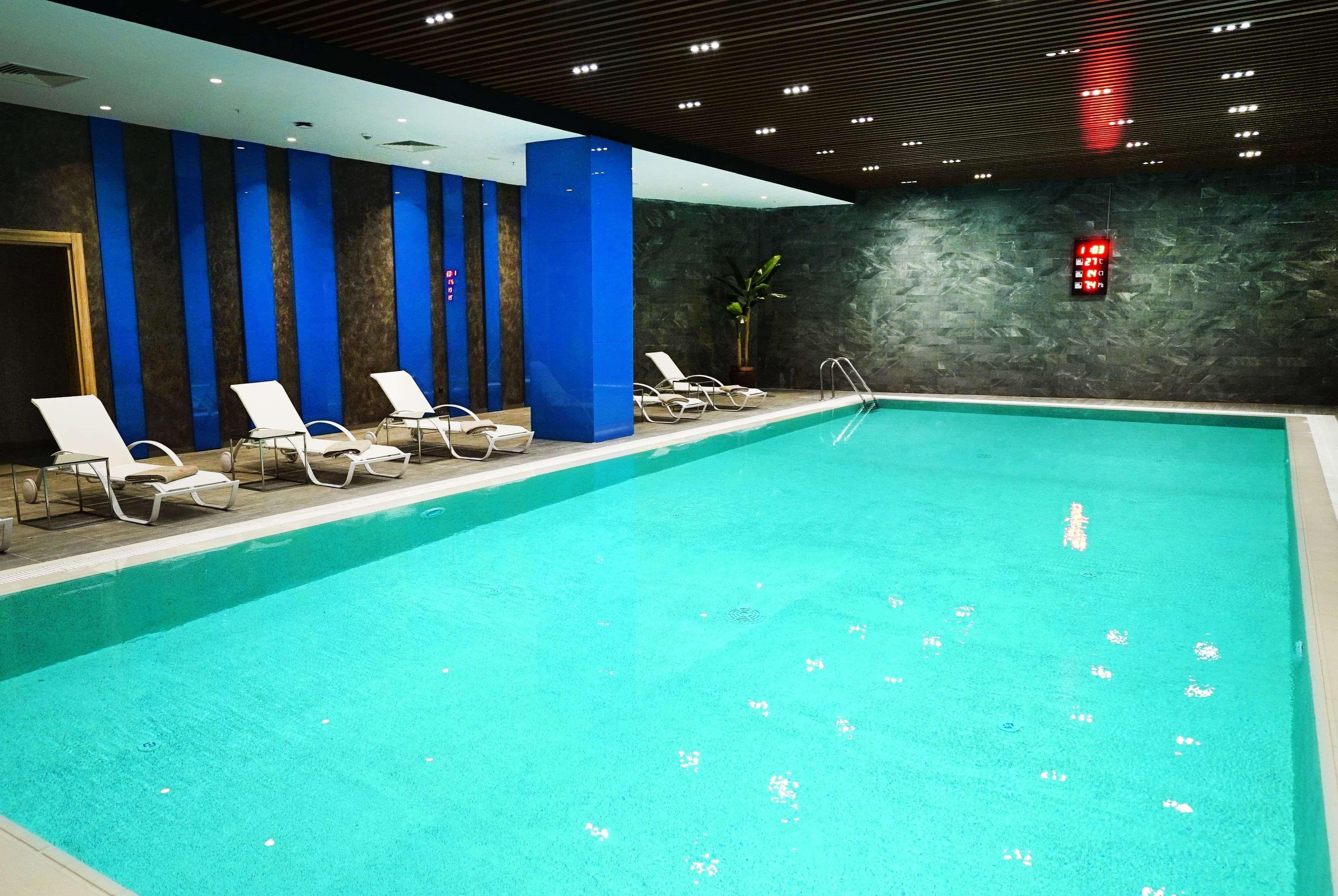 Tryp By Wyndham Basin Ekspres 5*
